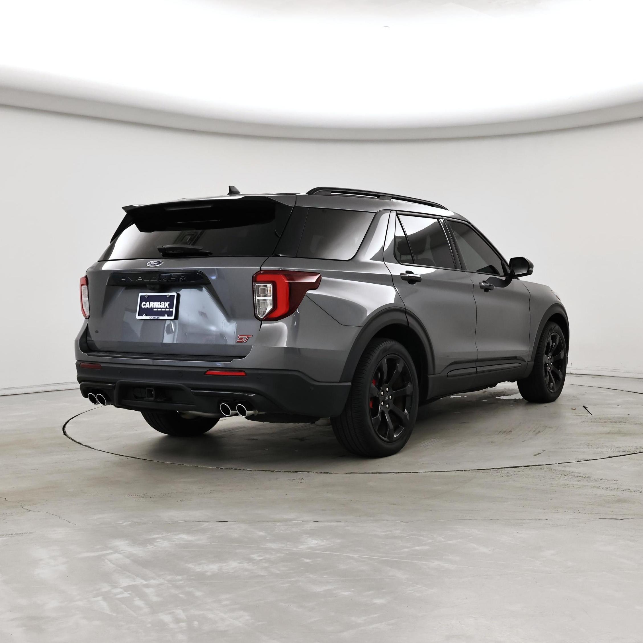 Thumbnail: 2022 Ford Explorer - 8