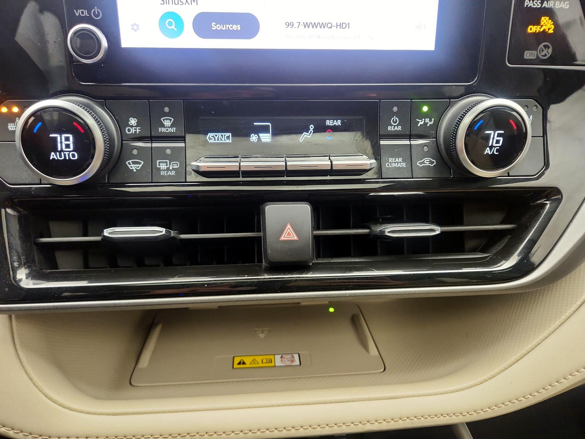 Thumbnail: 2023 Toyota Highlander - 16