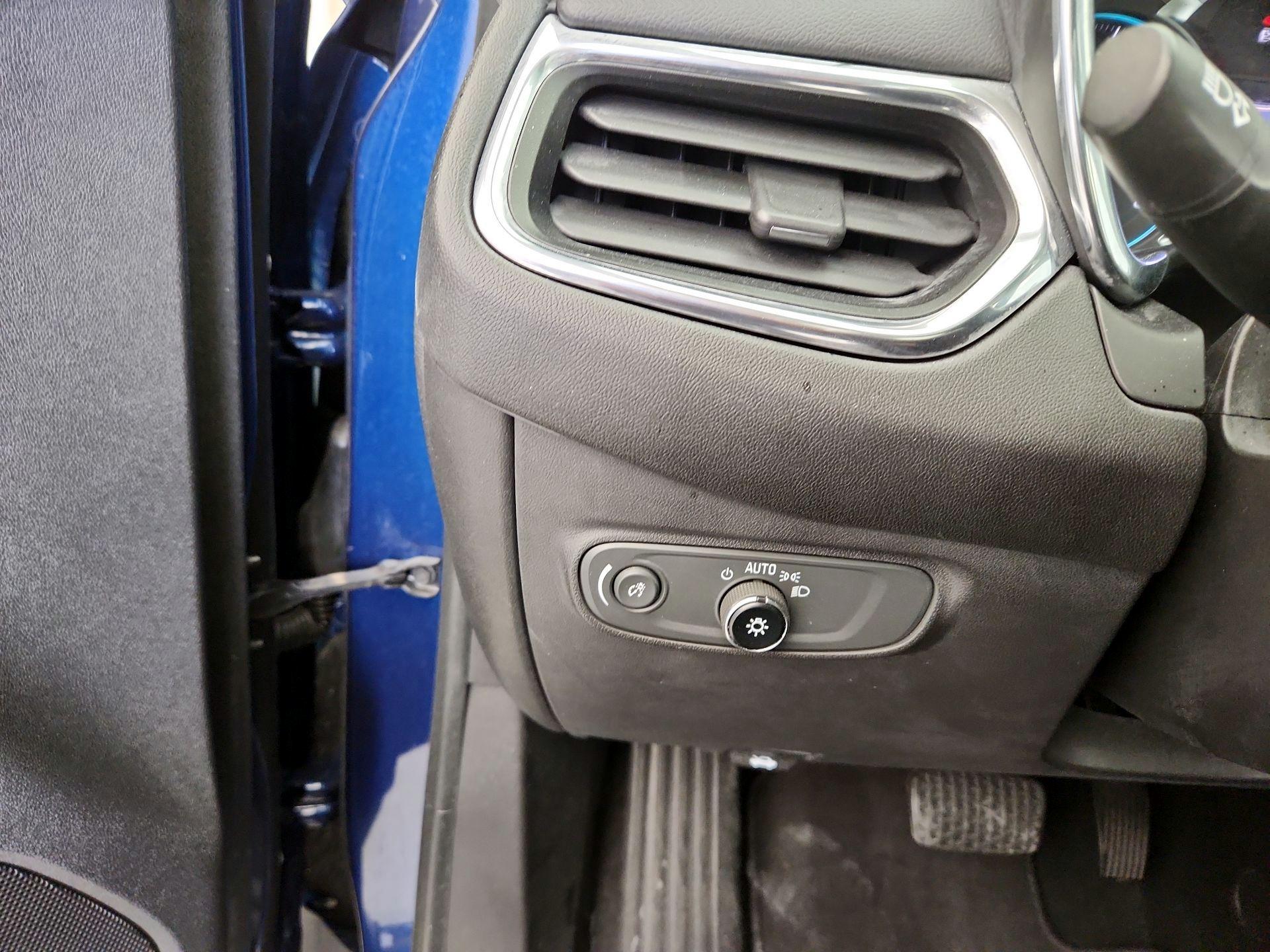 Thumbnail: 2022 Chevrolet Equinox - 13