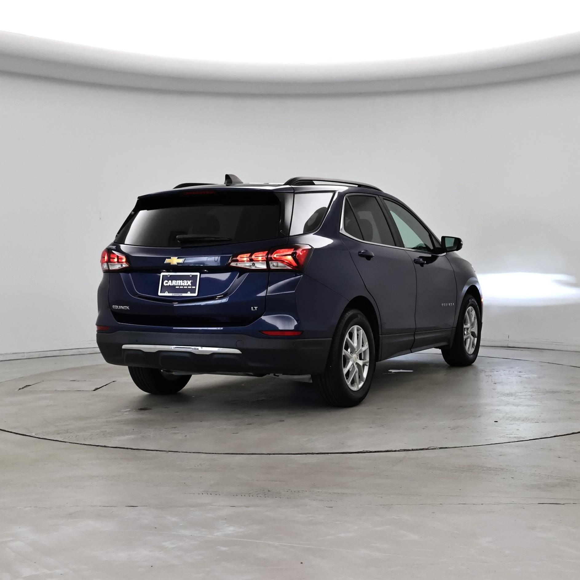 Thumbnail: 2022 Chevrolet Equinox - 8