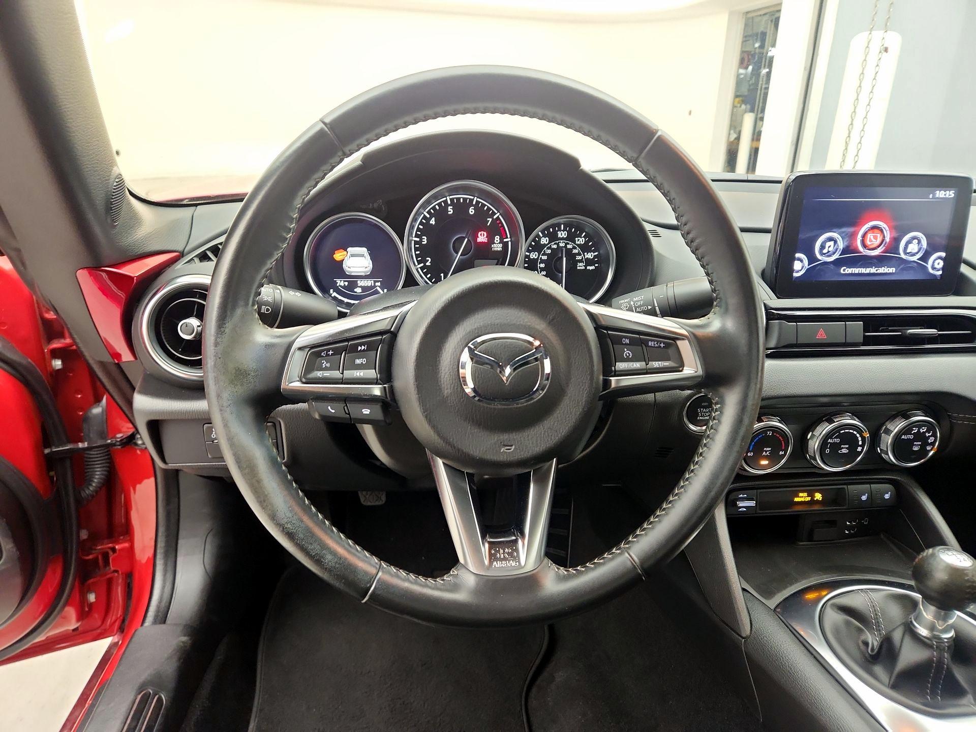 Thumbnail: 2022 Mazda MX-5 Miata - 10