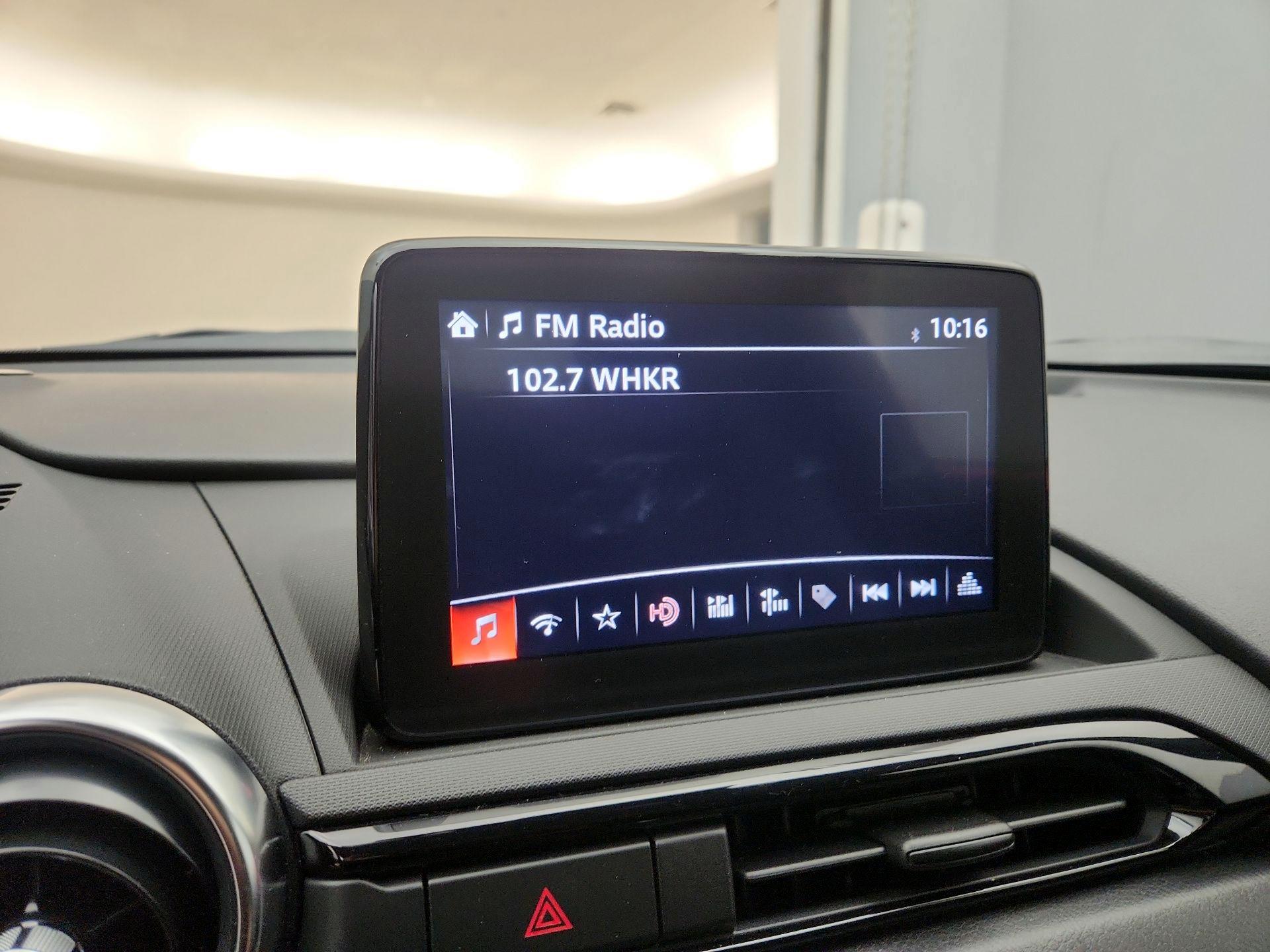 Thumbnail: 2022 Mazda MX-5 Miata - 16