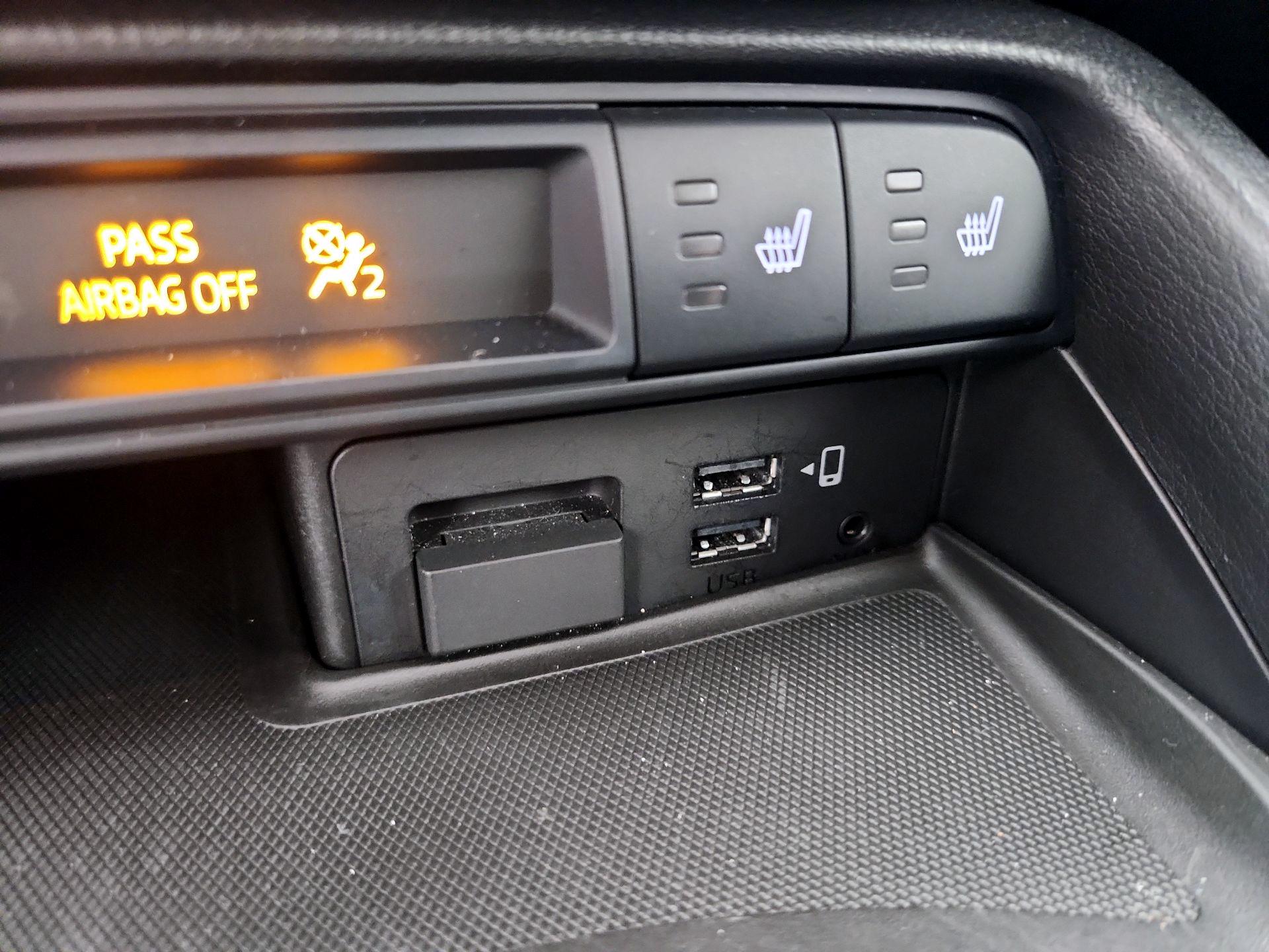 Thumbnail: 2022 Mazda MX-5 Miata - 19