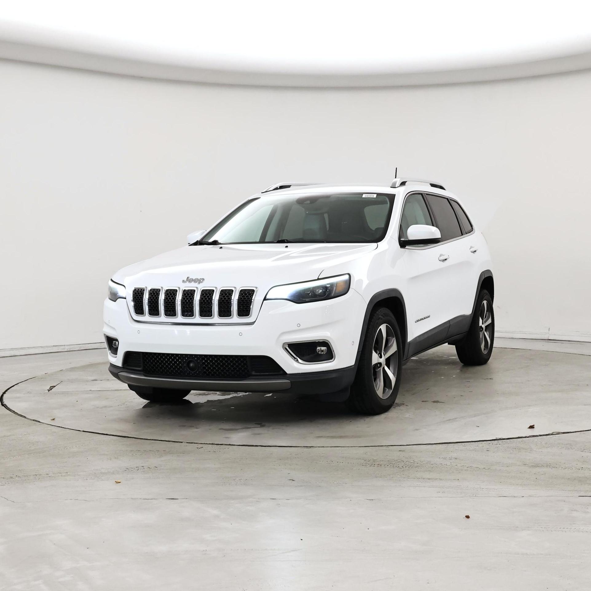 Thumbnail: 2020 Jeep Cherokee - 4