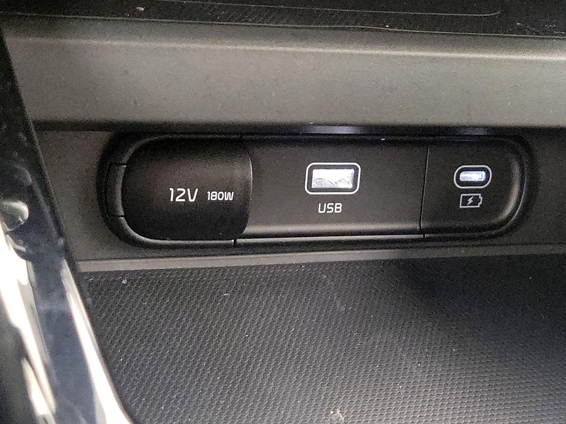 Thumbnail: 2023 Kia Soul - 19