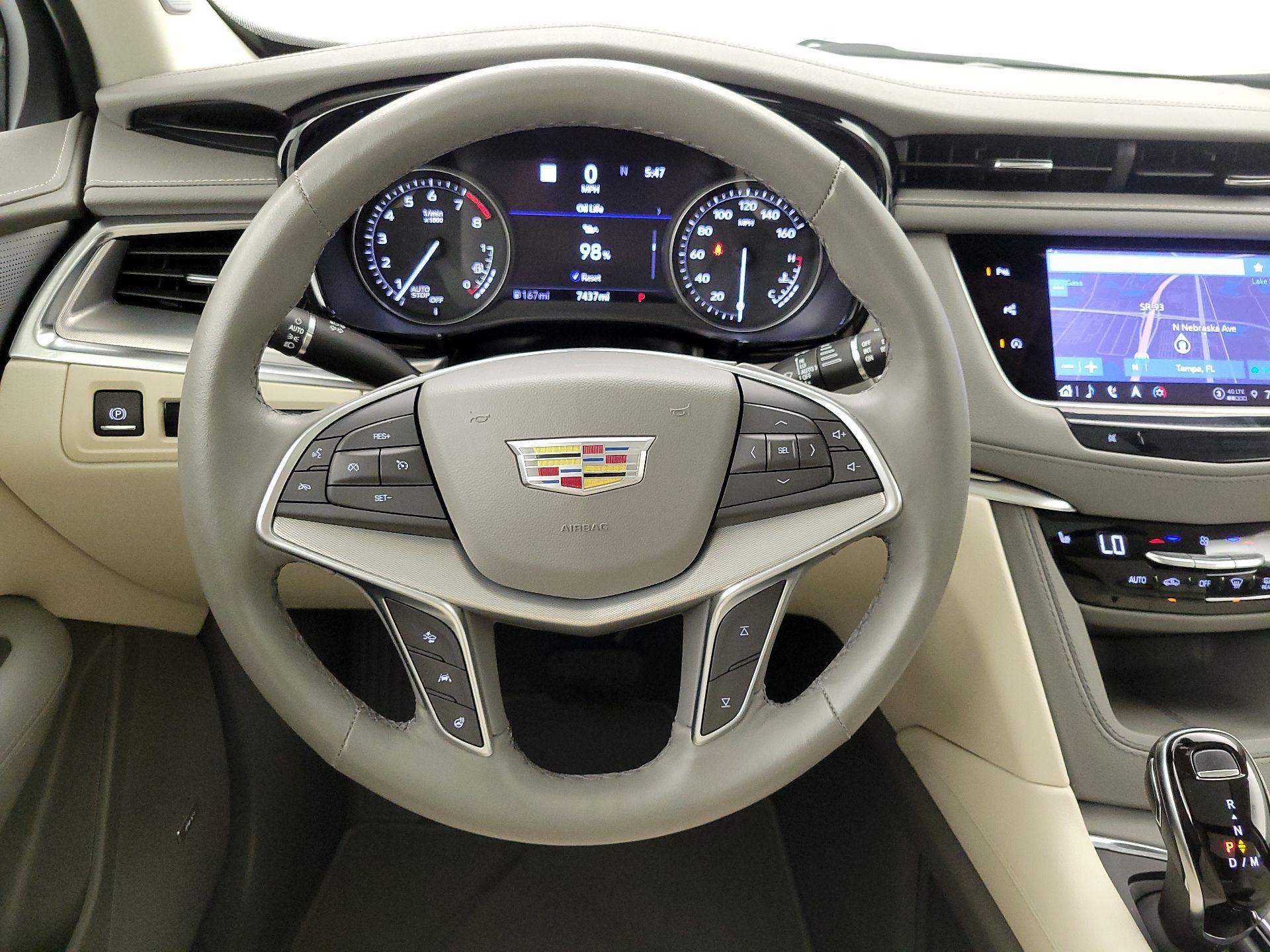 Thumbnail: 2024 Cadillac XT5 - 10