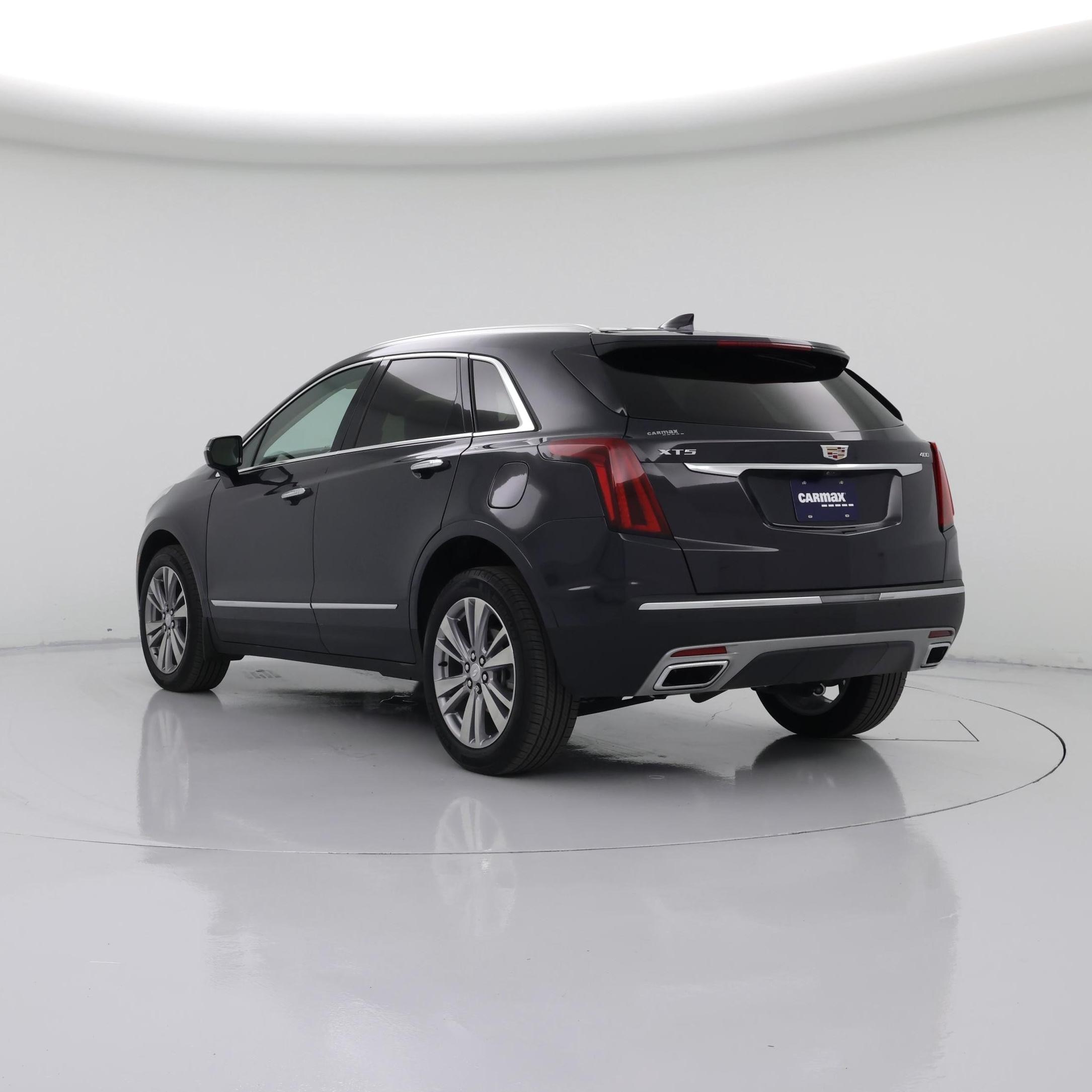Thumbnail: 2024 Cadillac XT5 - 2