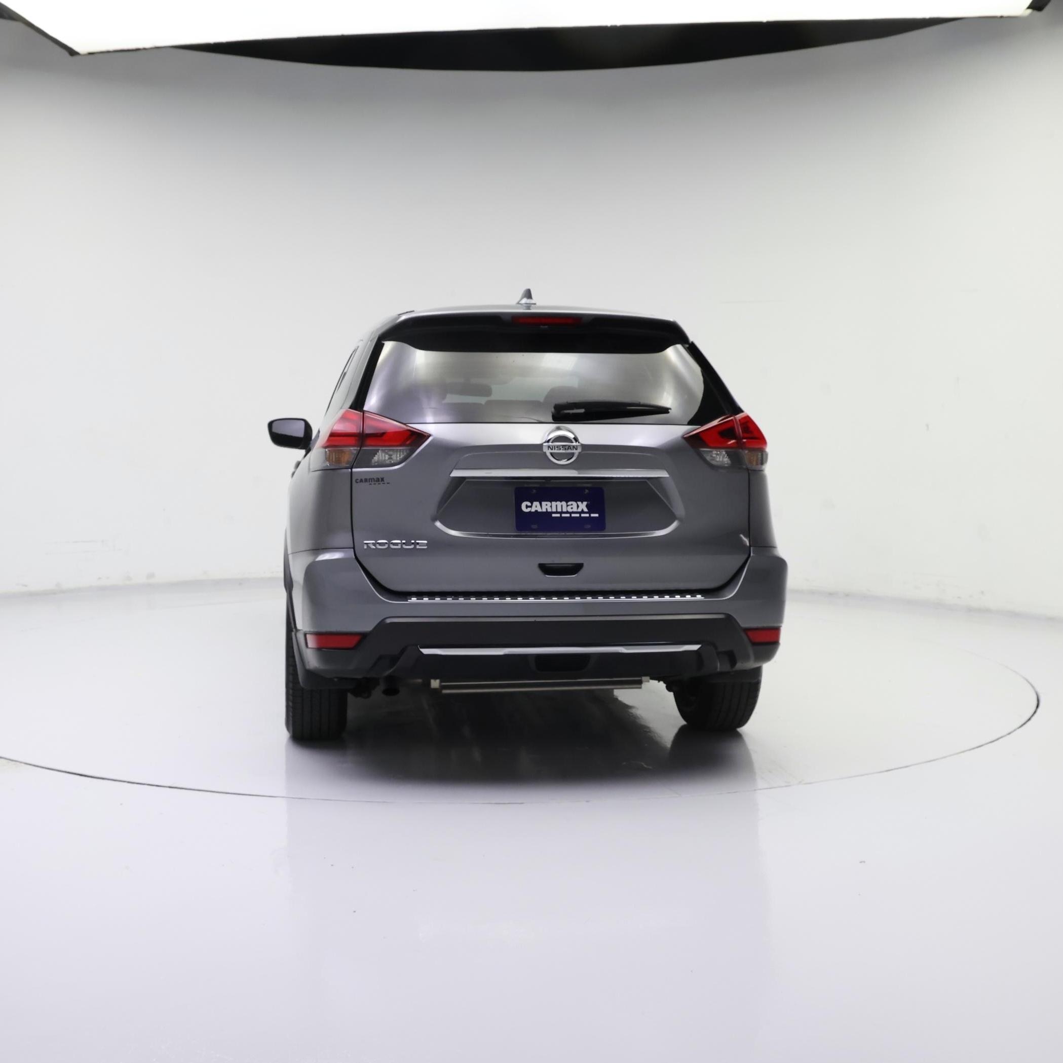 Thumbnail: 2017 Nissan Rogue - 6