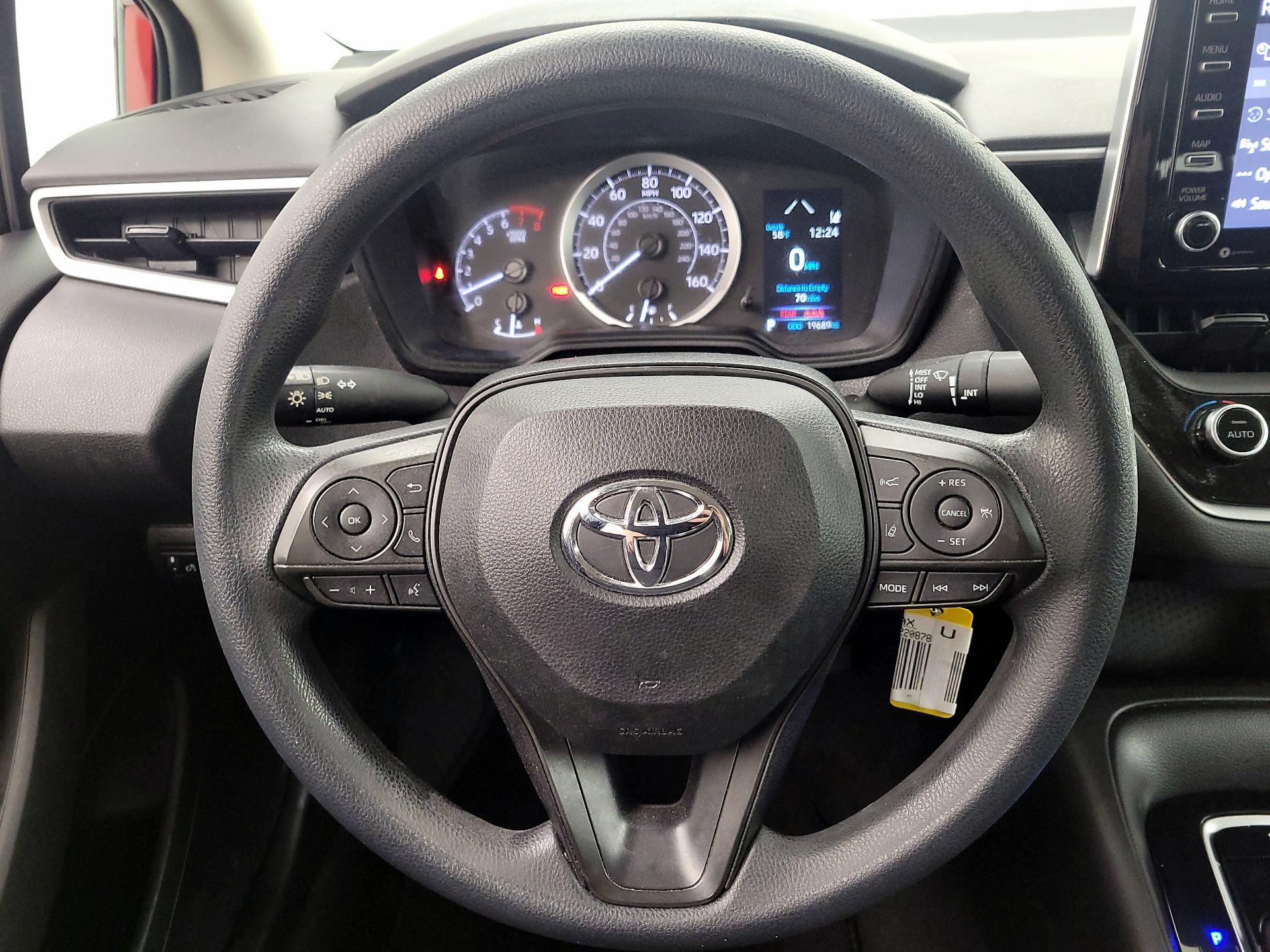 Thumbnail: 2021 Toyota Corolla - 10