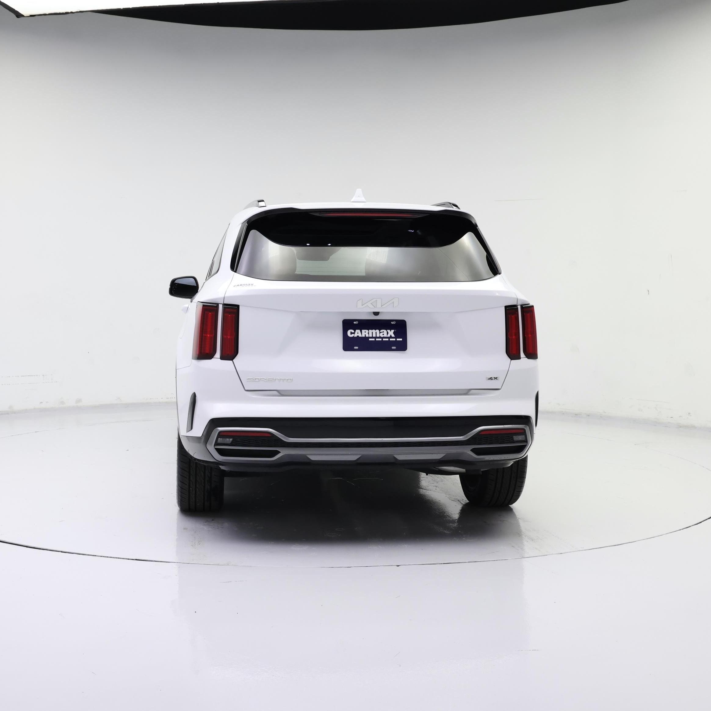 Thumbnail: 2023 Kia Sorento - 6