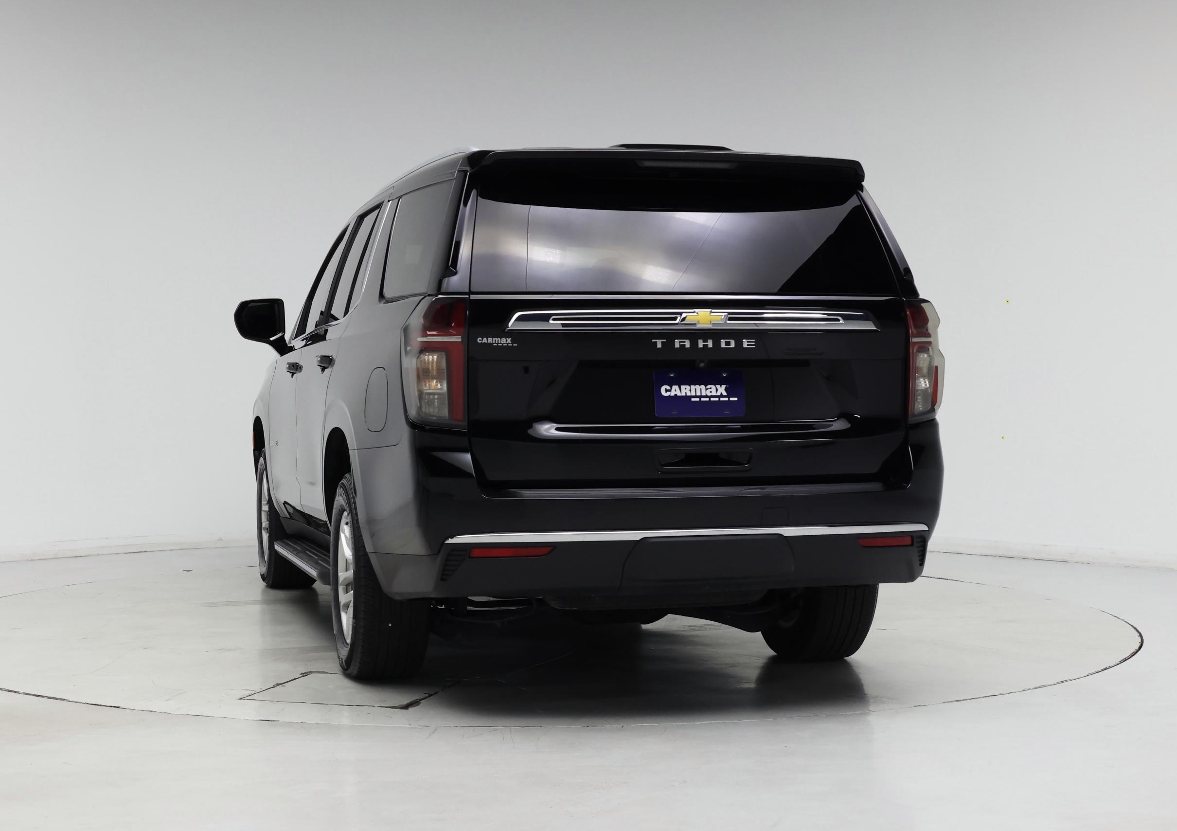 Thumbnail: 2023 Chevrolet Tahoe - 6