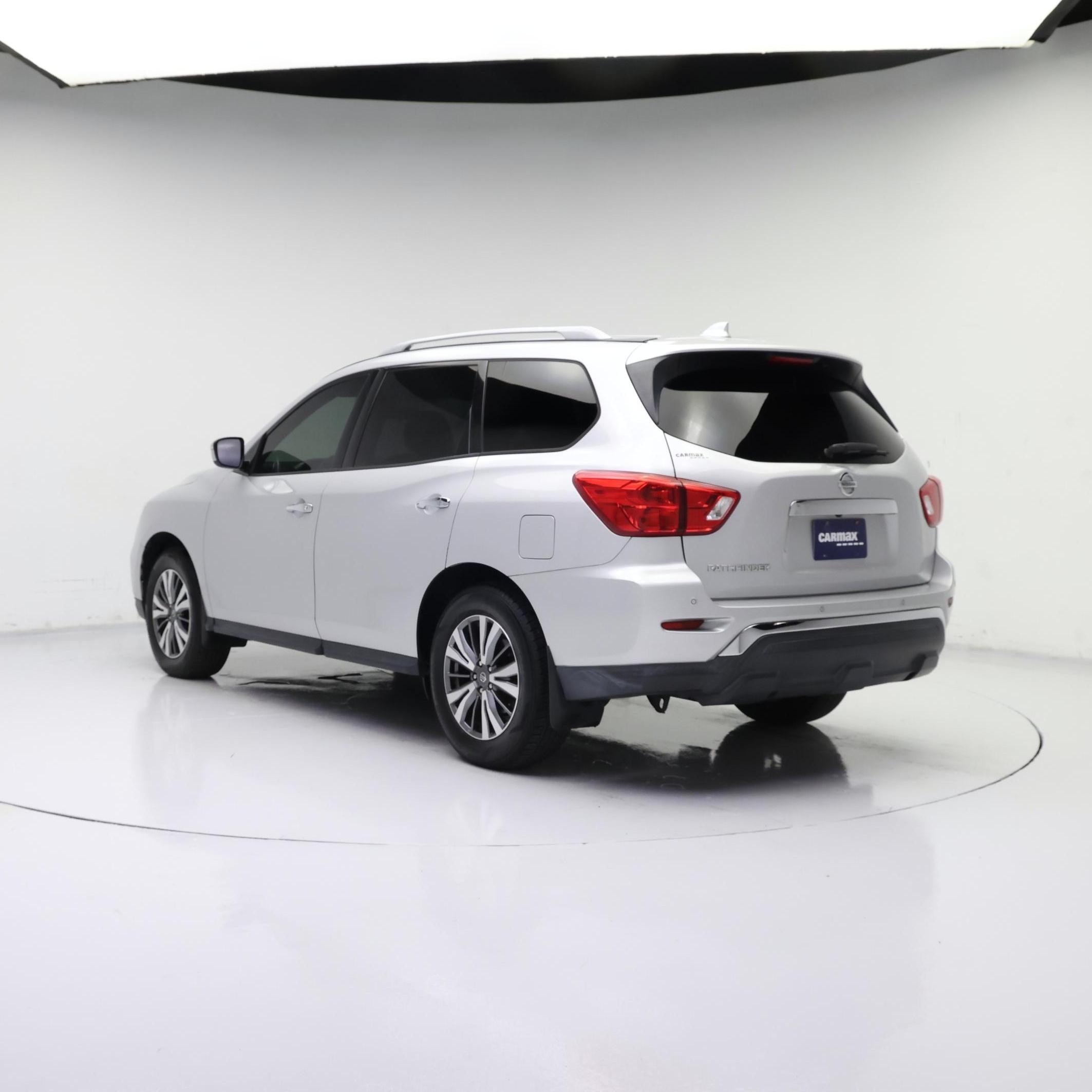 Thumbnail: 2020 Nissan Pathfinder - 2