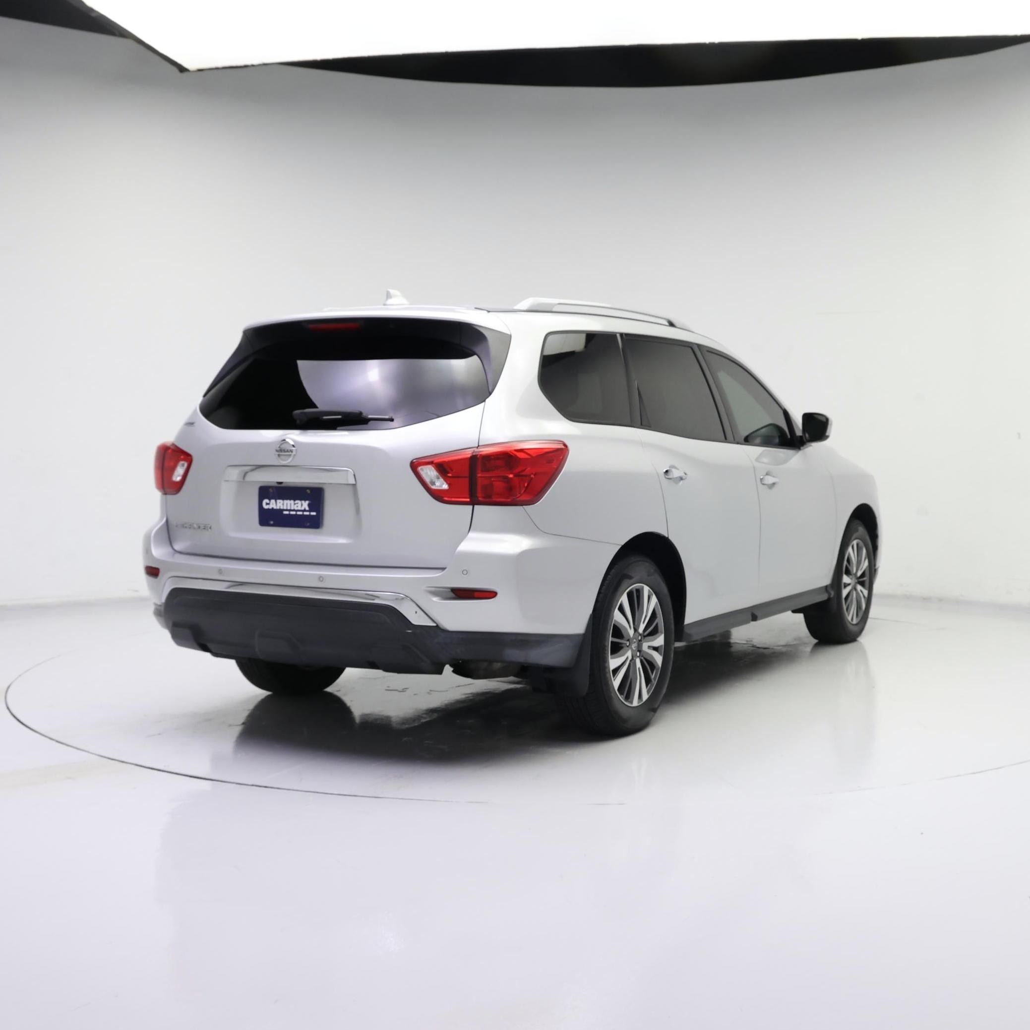 Thumbnail: 2020 Nissan Pathfinder - 8