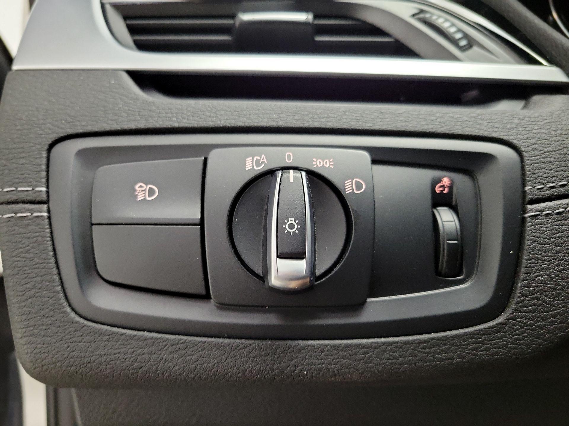 Thumbnail: 2023 BMW X2 - 13