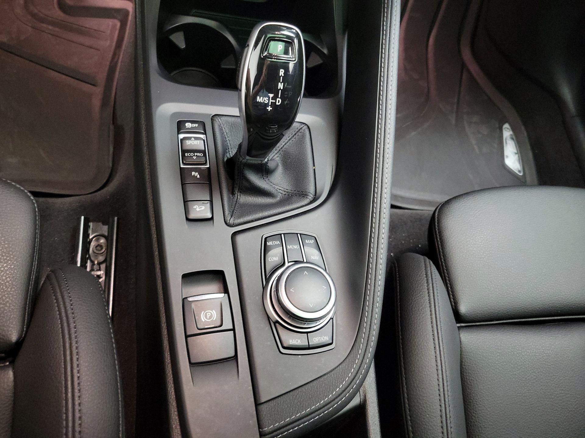 Thumbnail: 2023 BMW X2 - 18