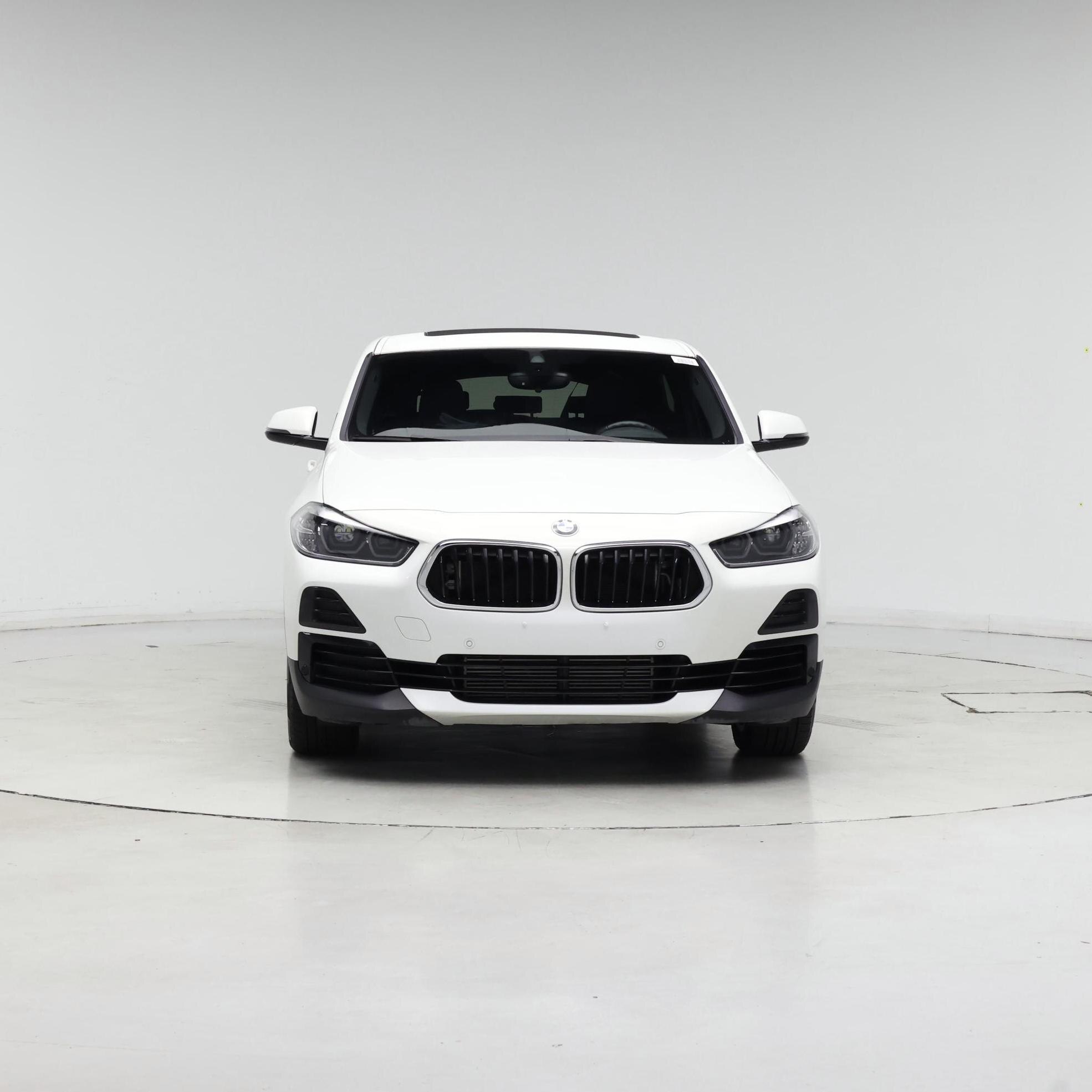 Thumbnail: 2023 BMW X2 - 5