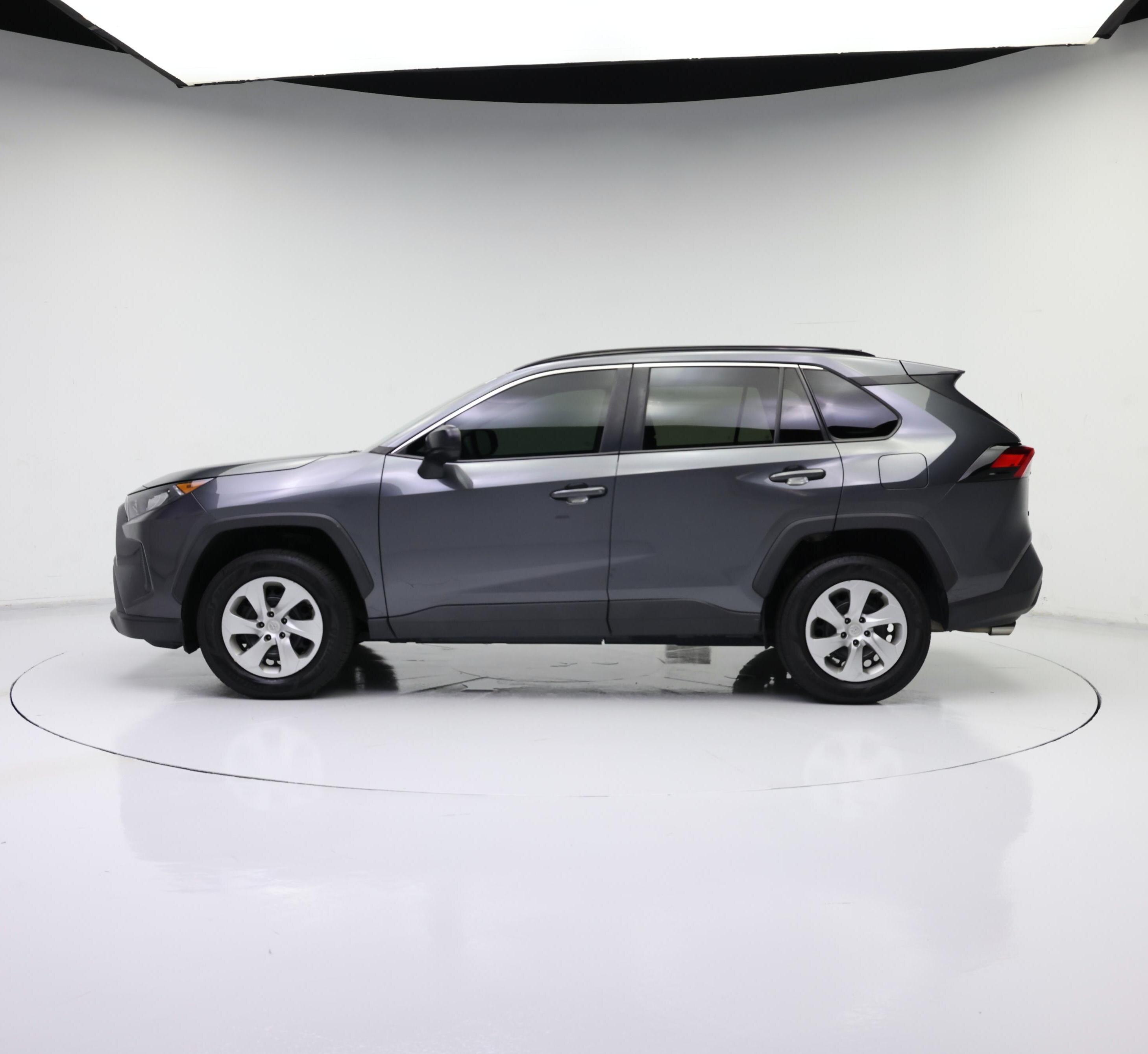 Thumbnail: 2020 Toyota RAV4 - 3