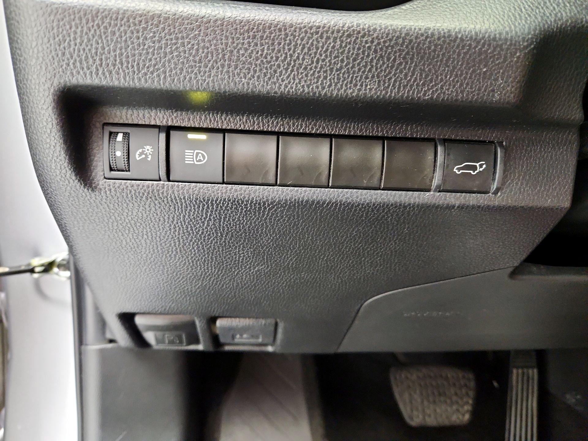 Thumbnail: 2023 Toyota RAV4 - 13