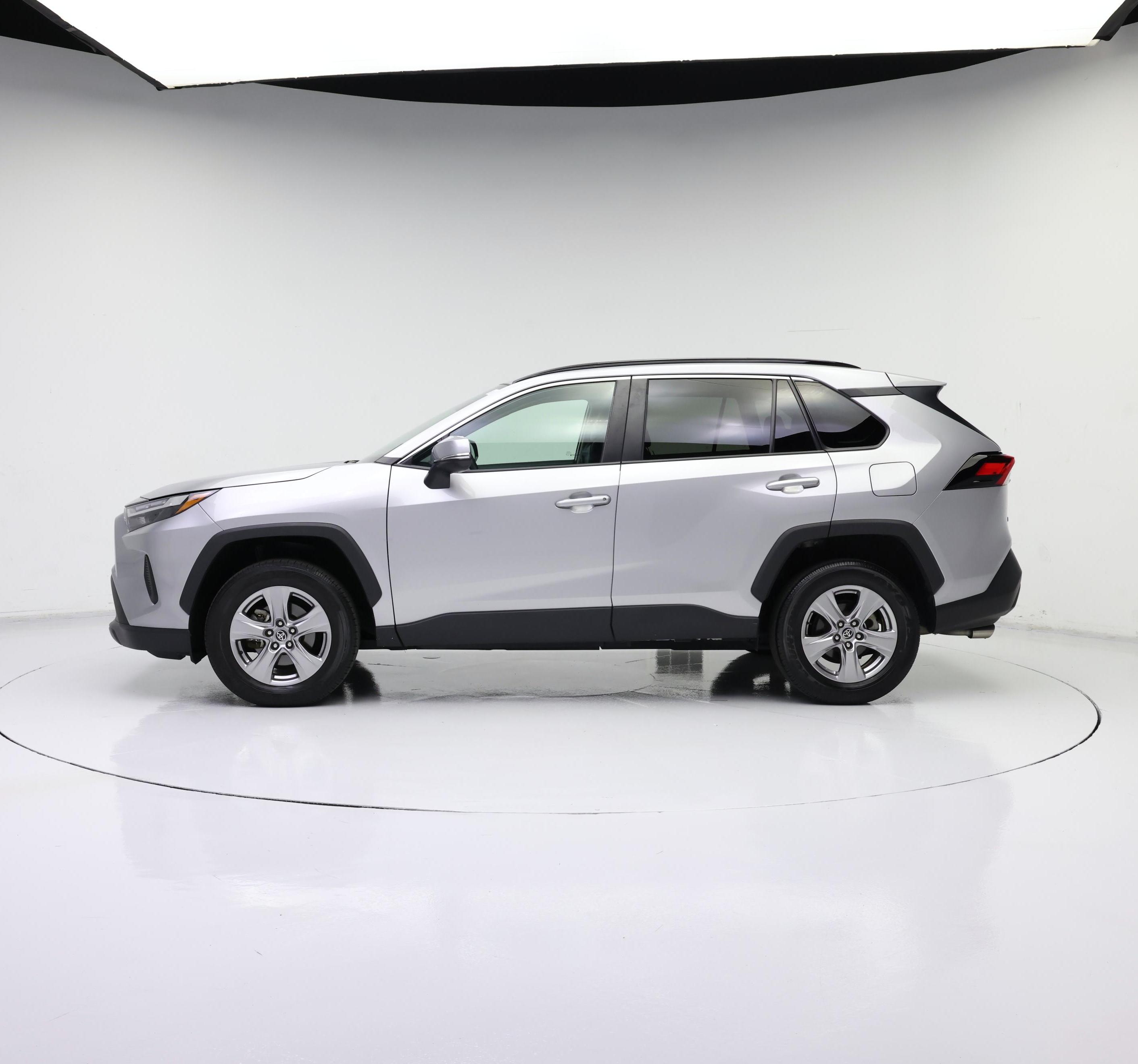 Thumbnail: 2023 Toyota RAV4 - 3