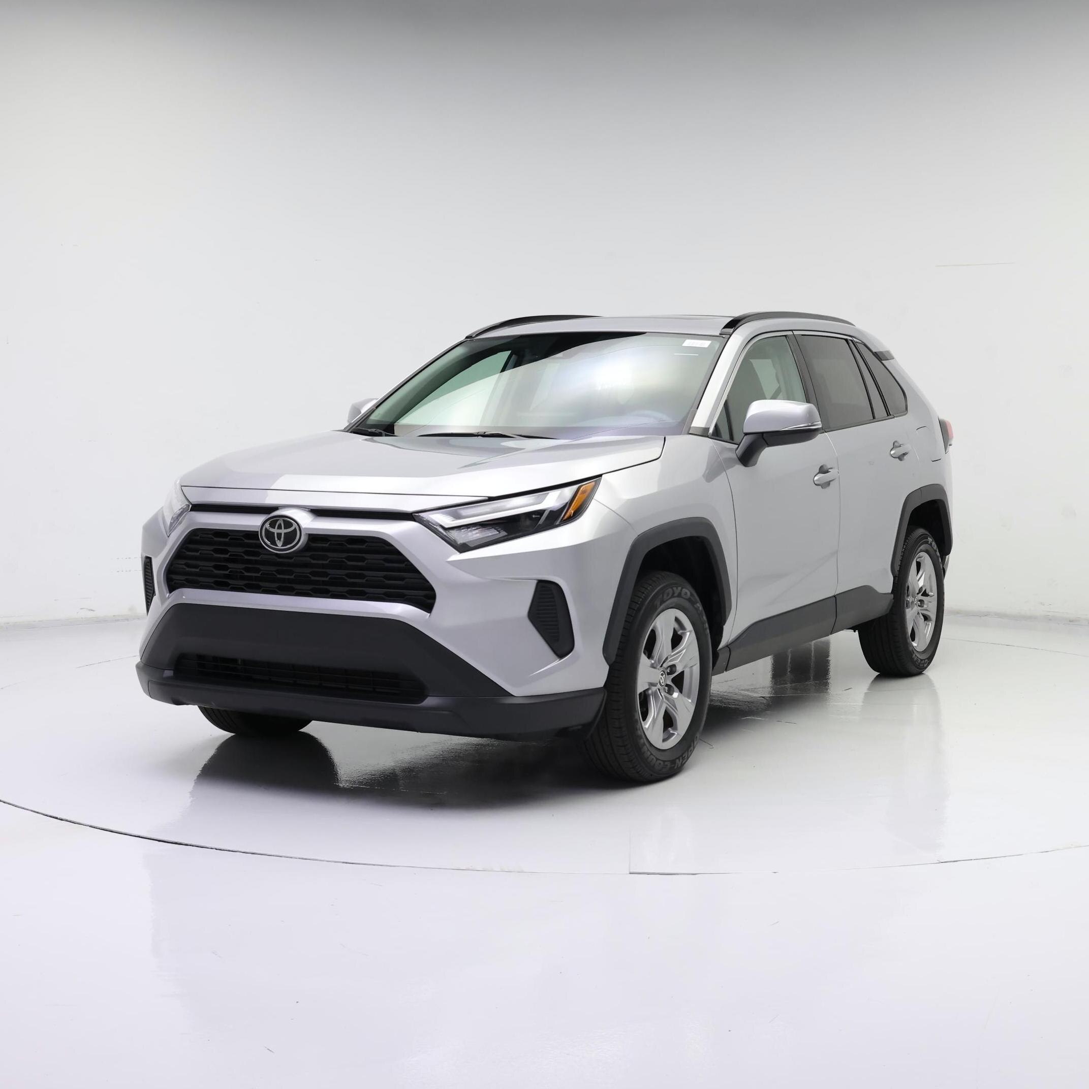 Thumbnail: 2023 Toyota RAV4 - 4