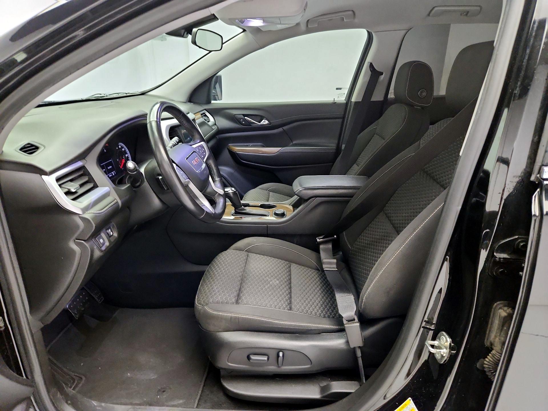 Thumbnail: 2019 GMC Acadia - 11