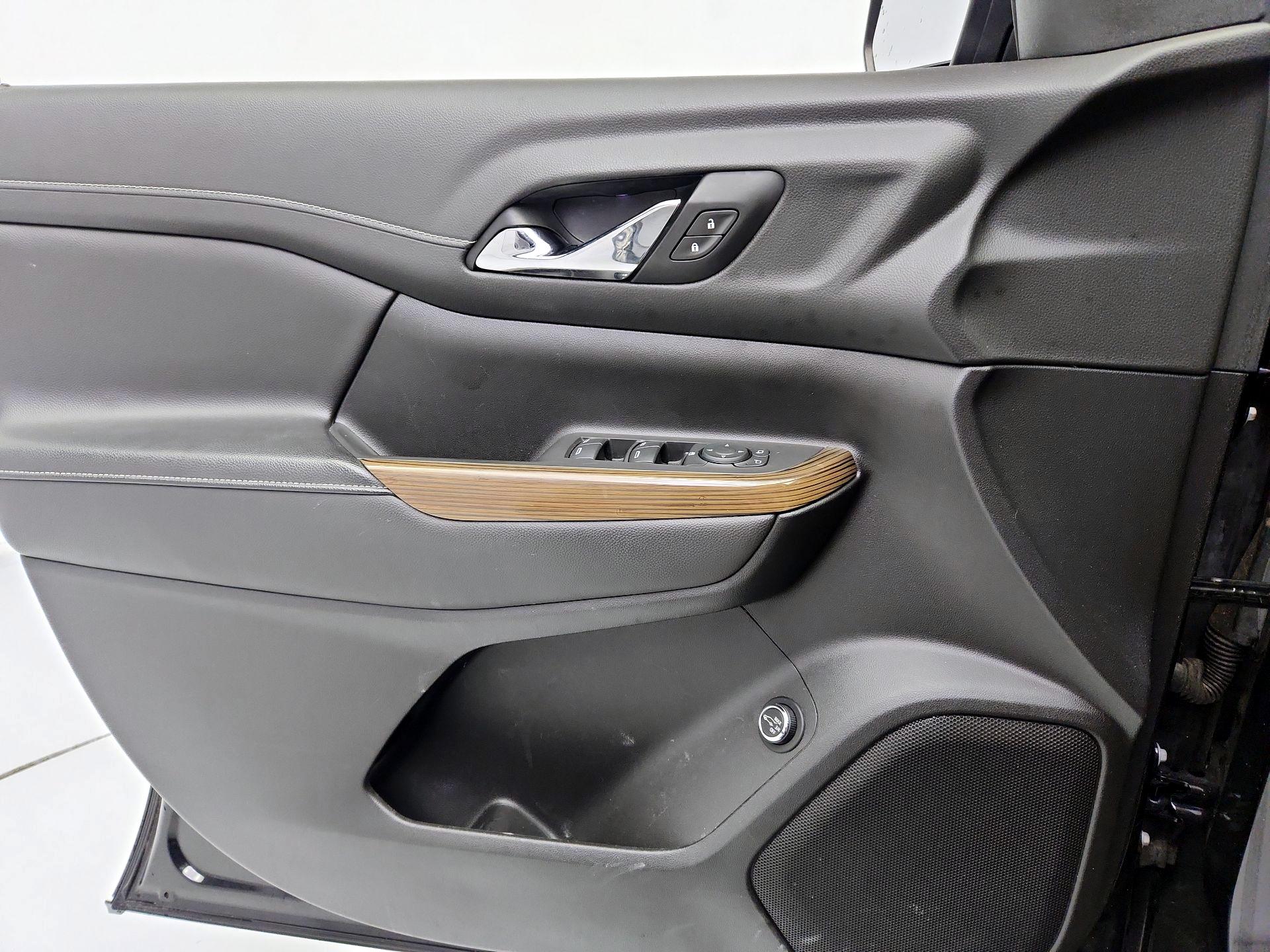 Thumbnail: 2019 GMC Acadia - 12