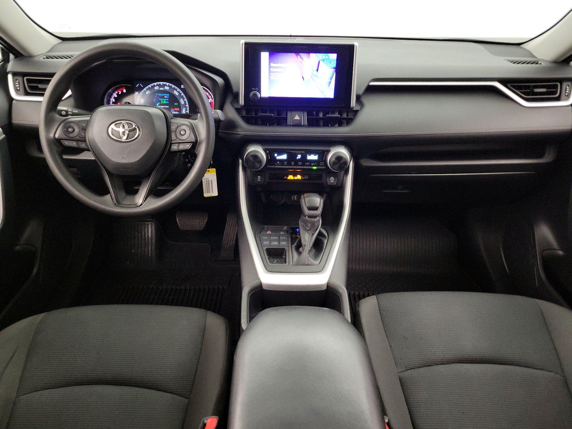 Thumbnail: 2023 Toyota RAV4 - 9