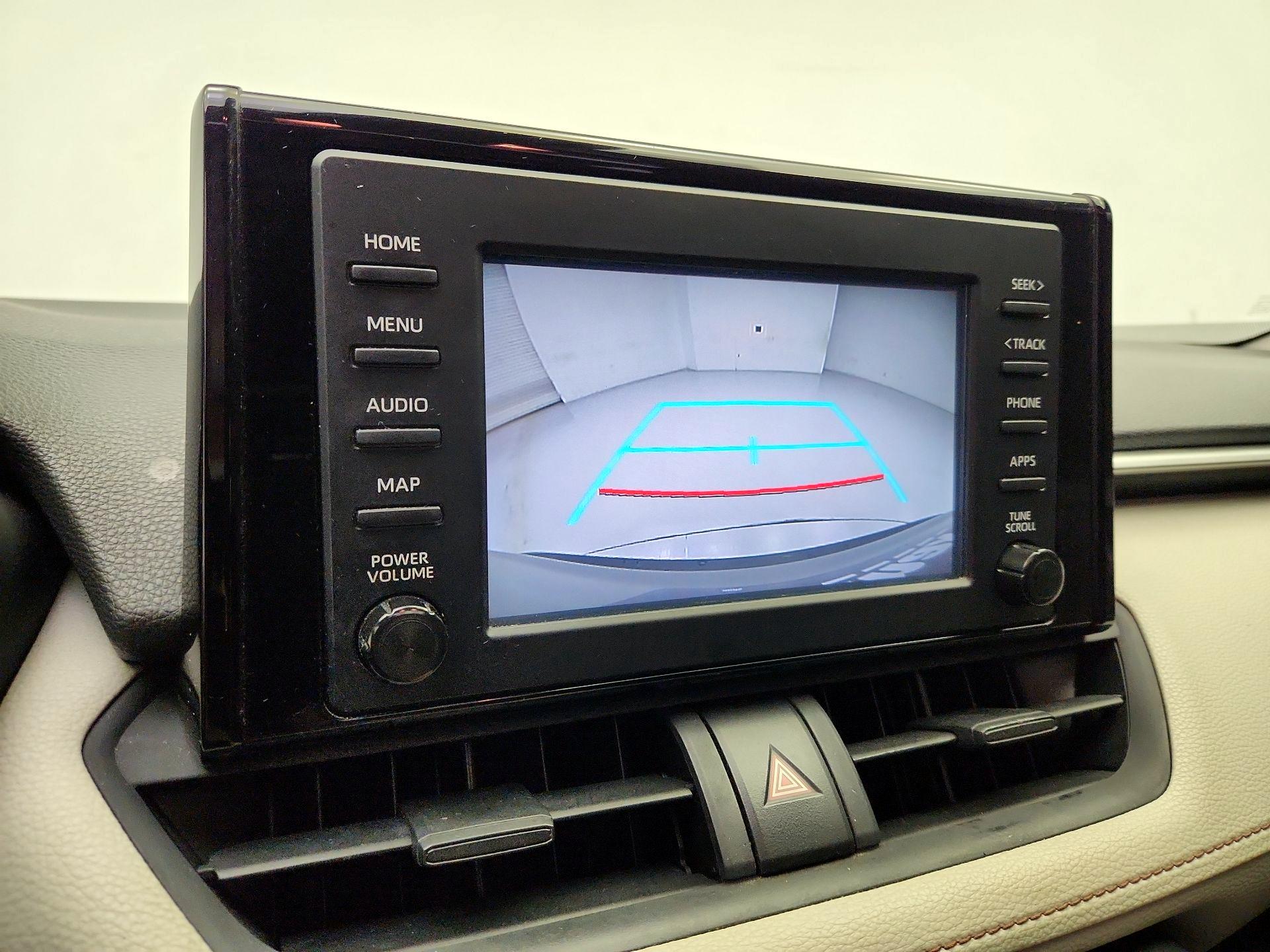 Thumbnail: 2019 Toyota RAV4 - 14