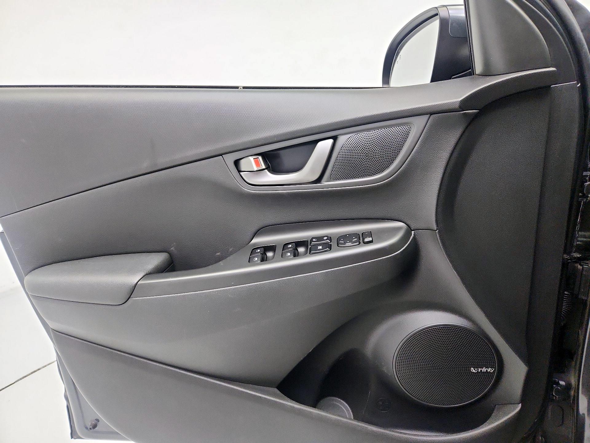 Thumbnail: 2019 Hyundai Kona - 12