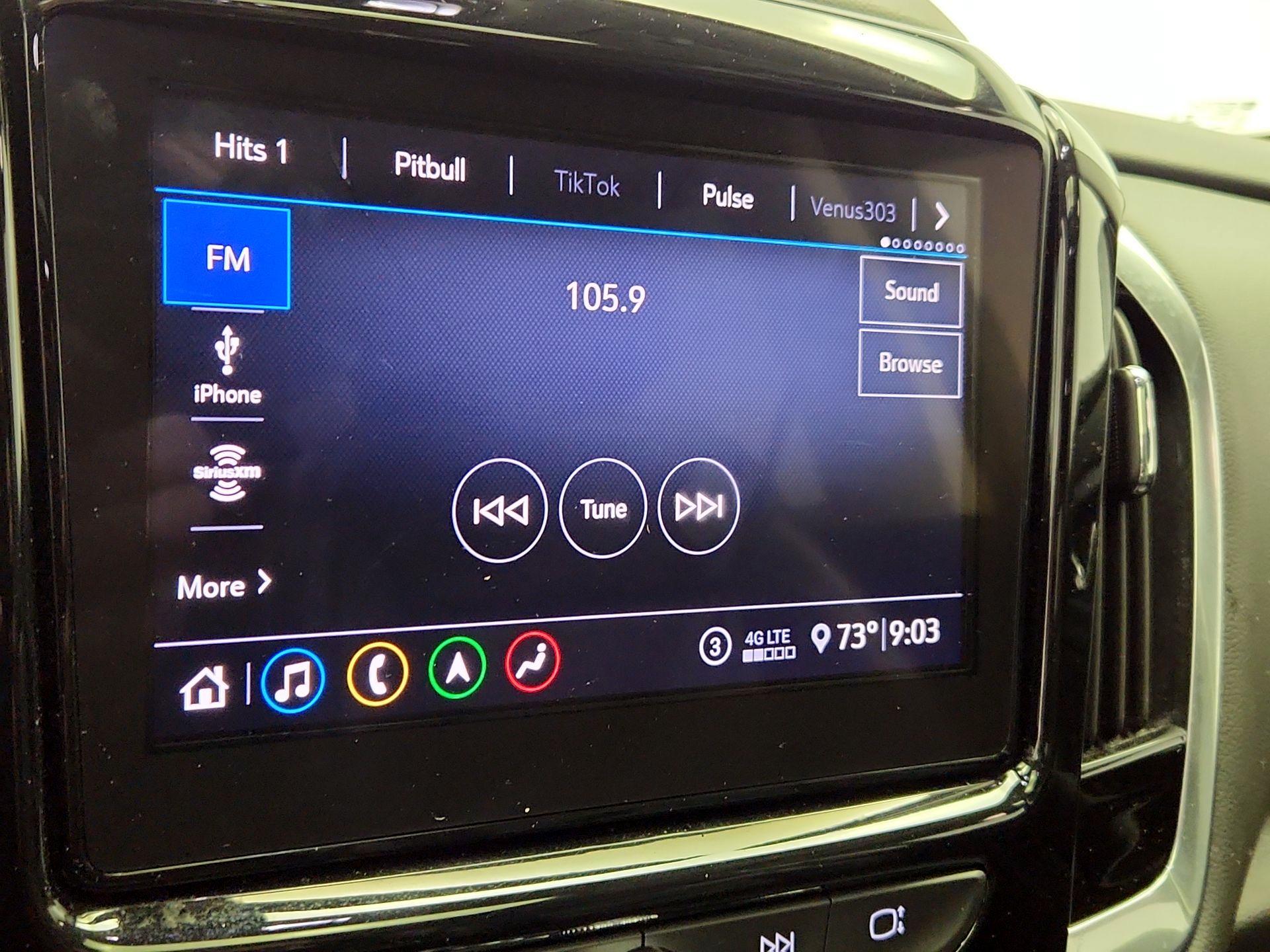 Thumbnail: 2021 Chevrolet Traverse - 16