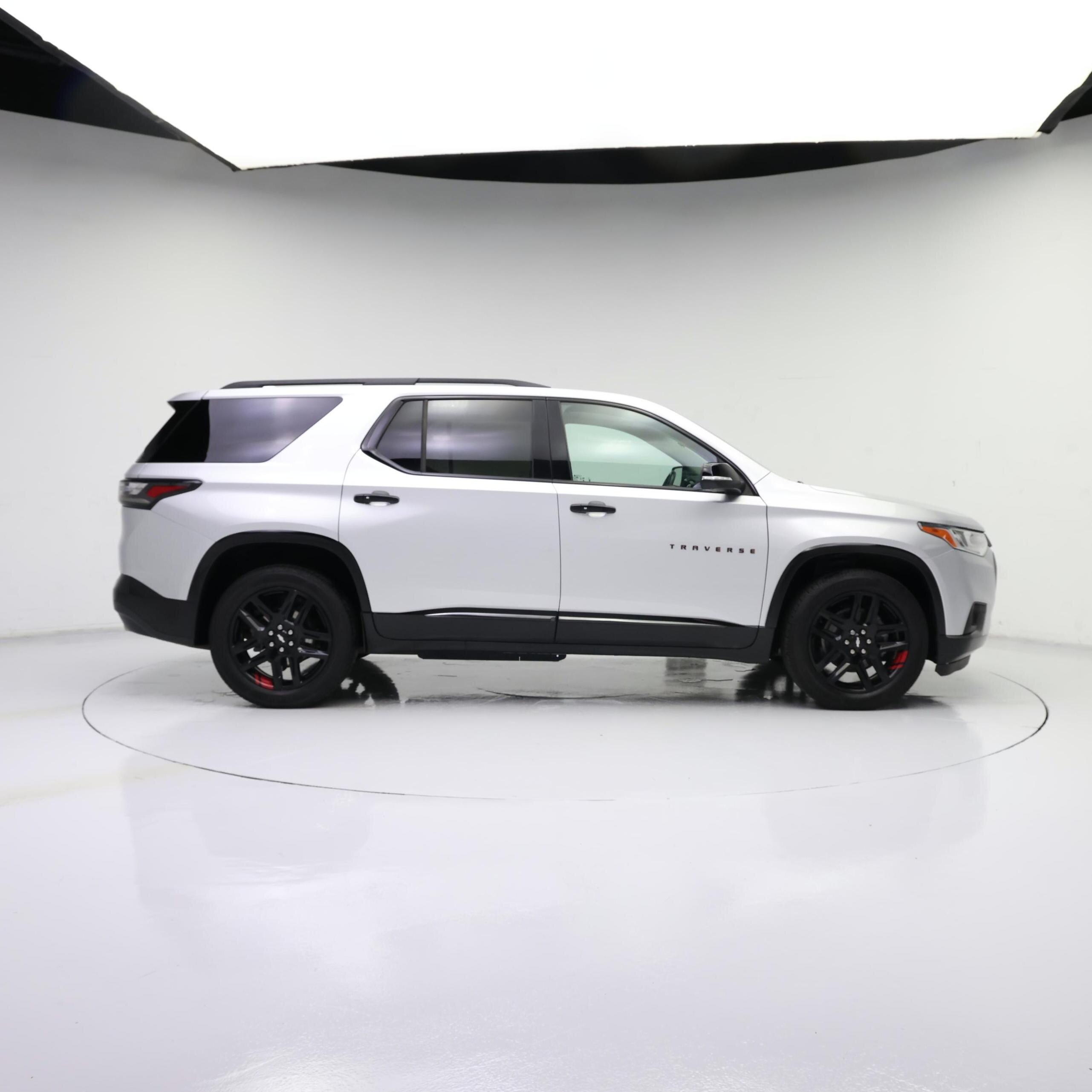 Thumbnail: 2021 Chevrolet Traverse - 7