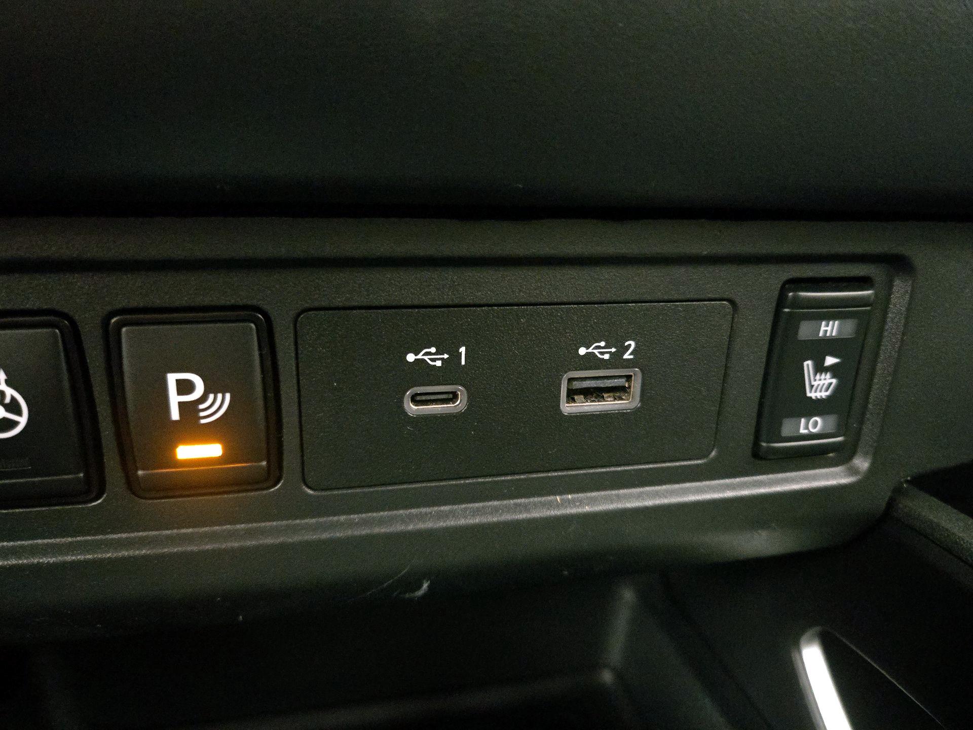 Thumbnail: 2022 Nissan Frontier - 18