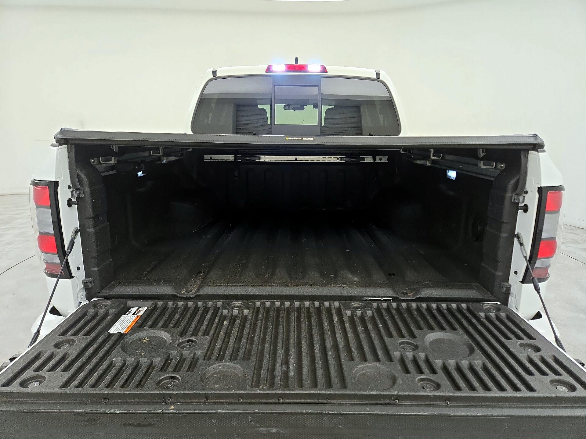 Thumbnail: 2022 Nissan Frontier - 20