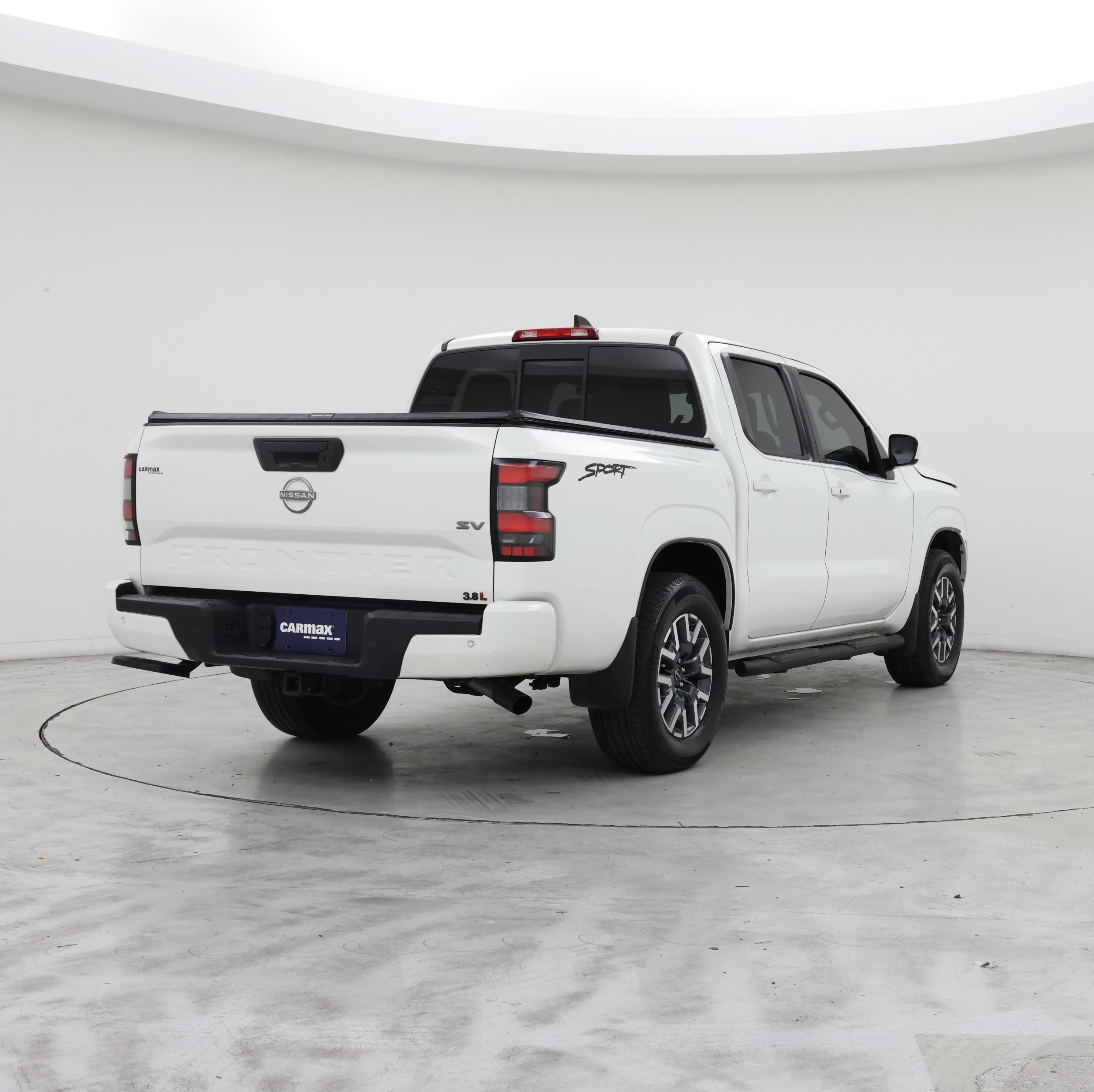 Thumbnail: 2022 Nissan Frontier - 8