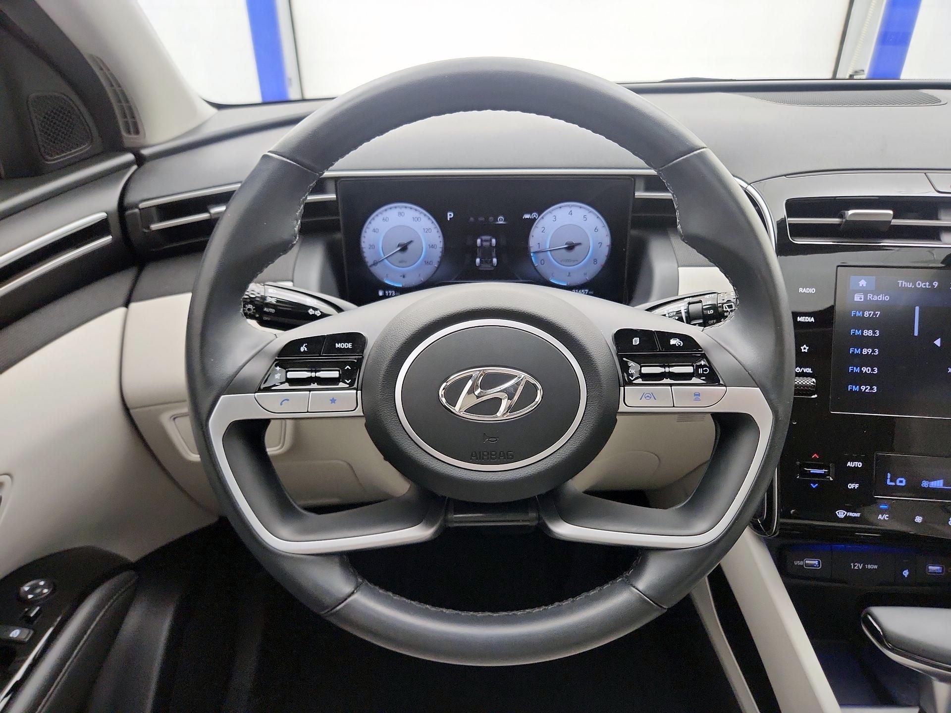 Thumbnail: 2022 Hyundai Tucson - 10