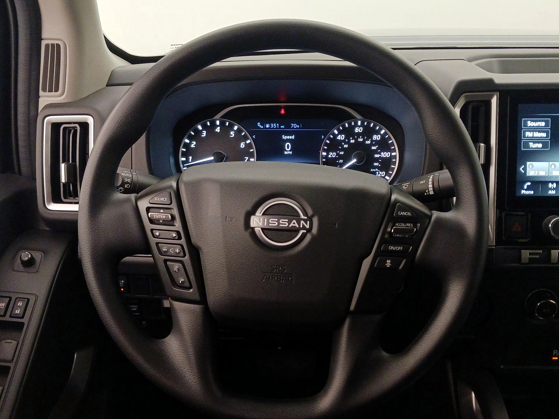 Thumbnail: 2025 Nissan Frontier - 10