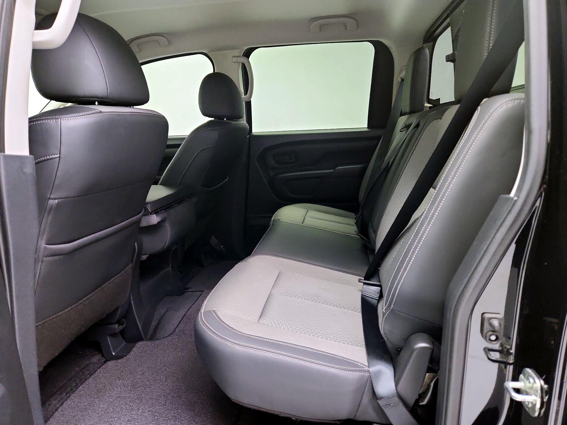 Thumbnail: 2021 Nissan Titan - 19