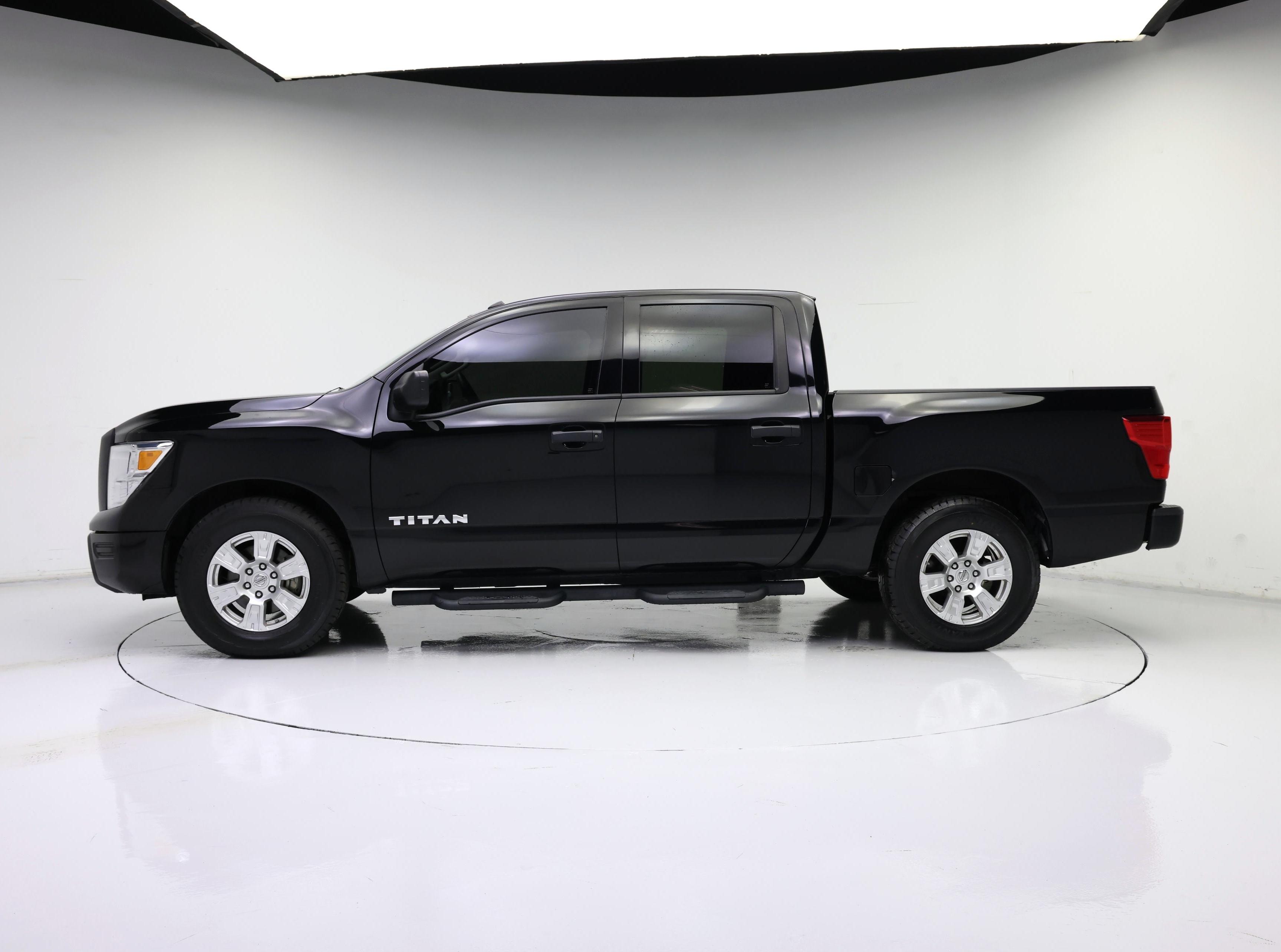 Thumbnail: 2021 Nissan Titan - 3
