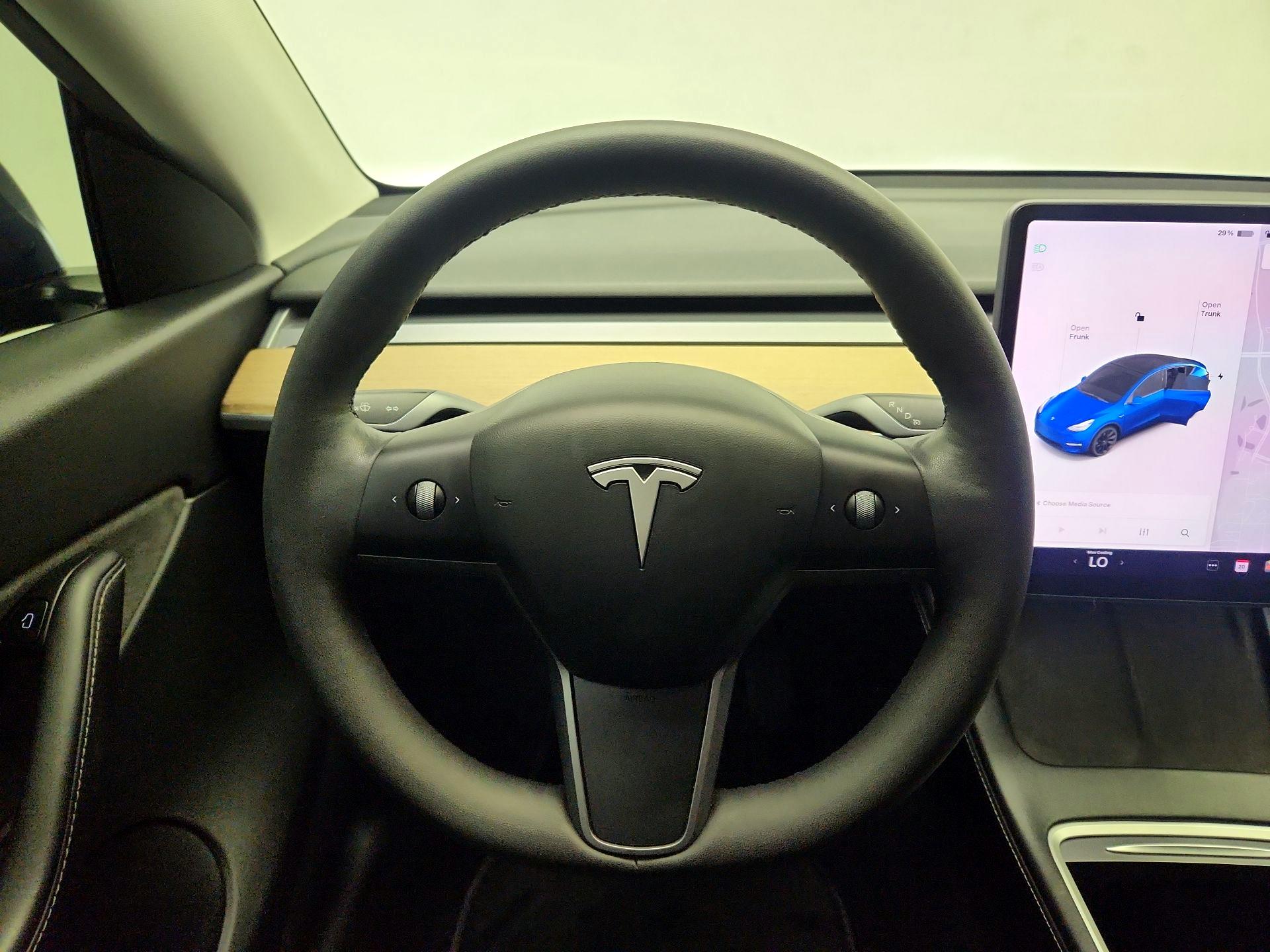 Thumbnail: 2021 Tesla Model Y - 10