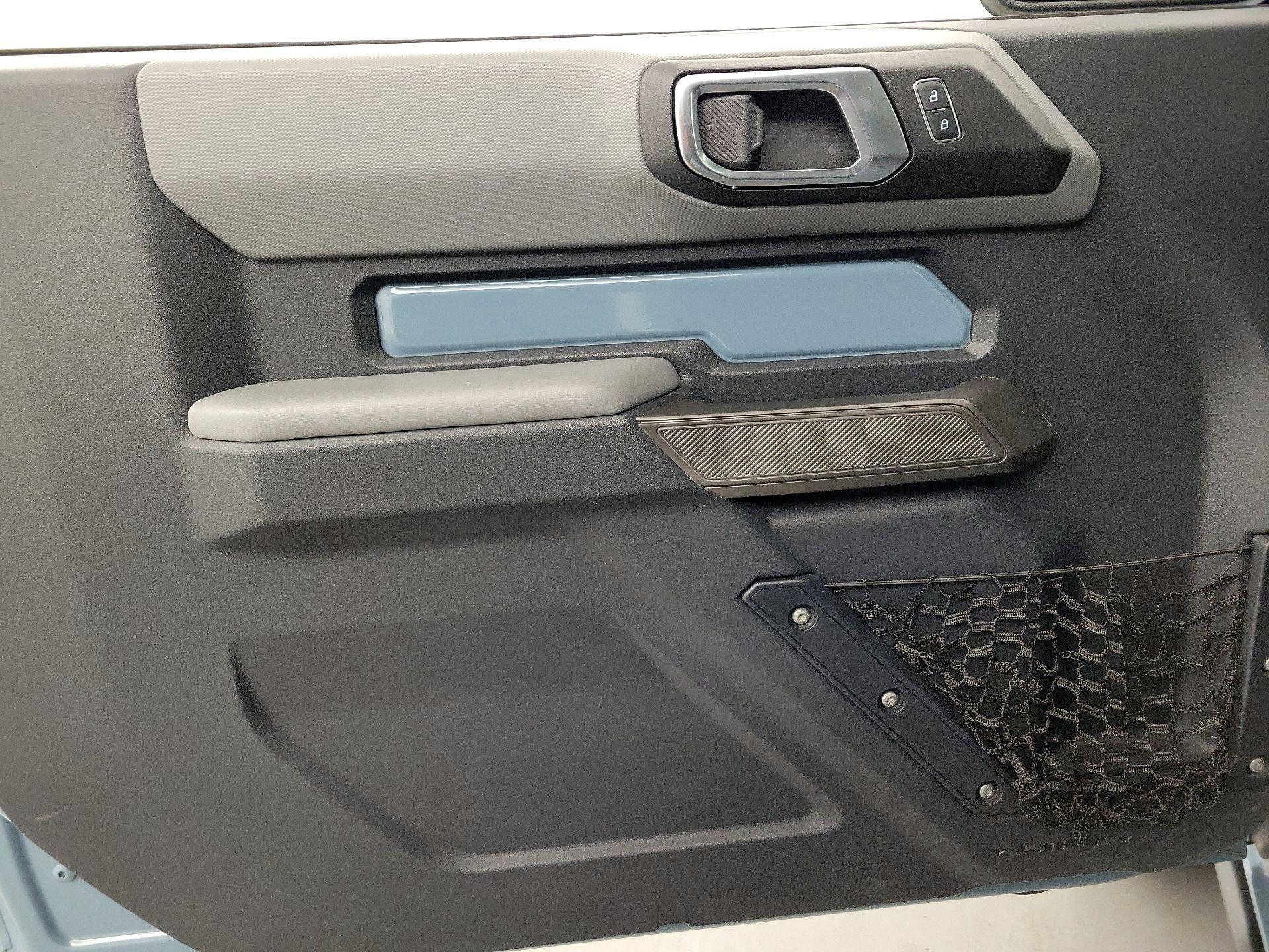 Thumbnail: 2022 Ford Bronco - 12