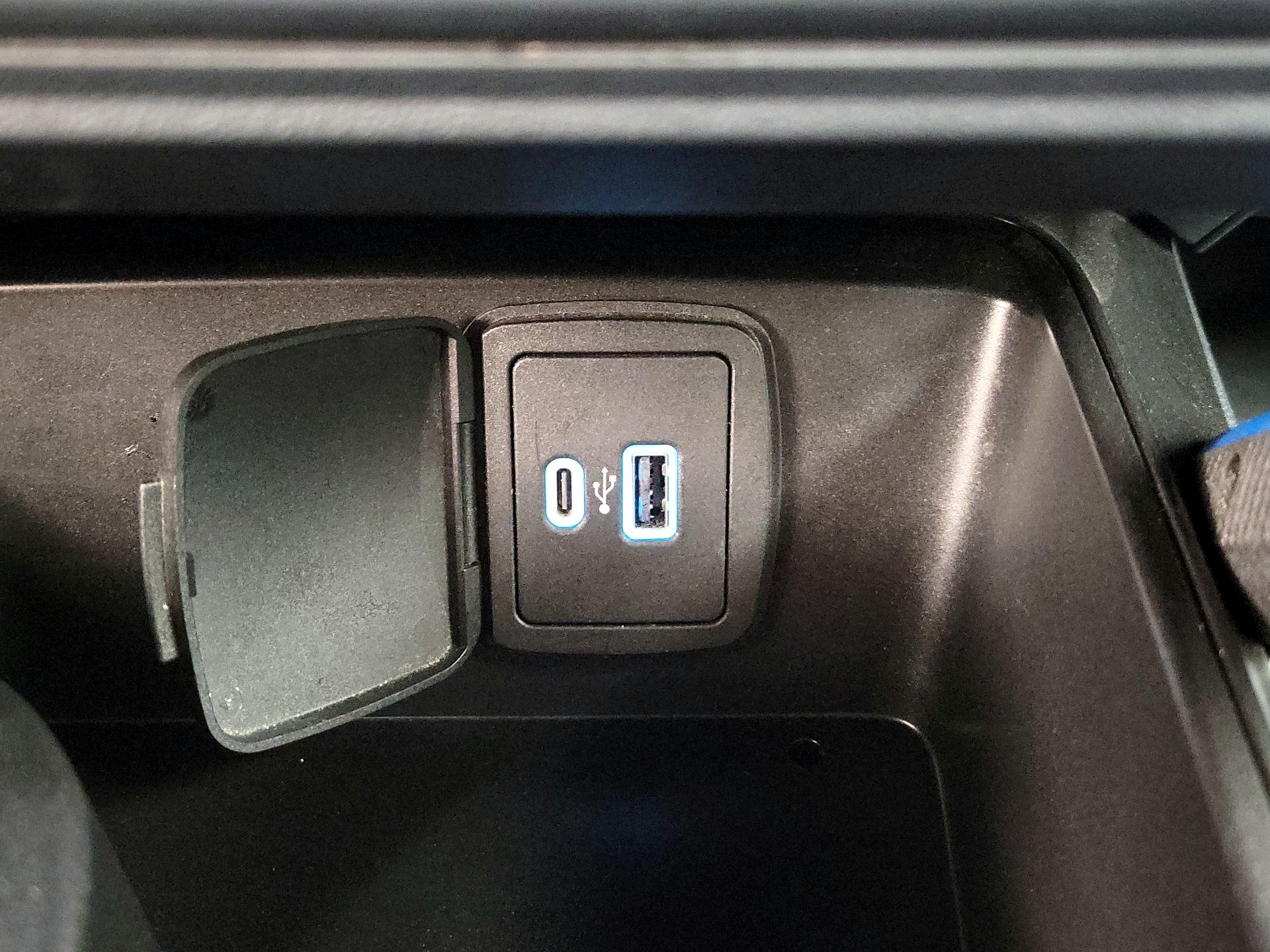 Thumbnail: 2022 Ford Bronco - 18