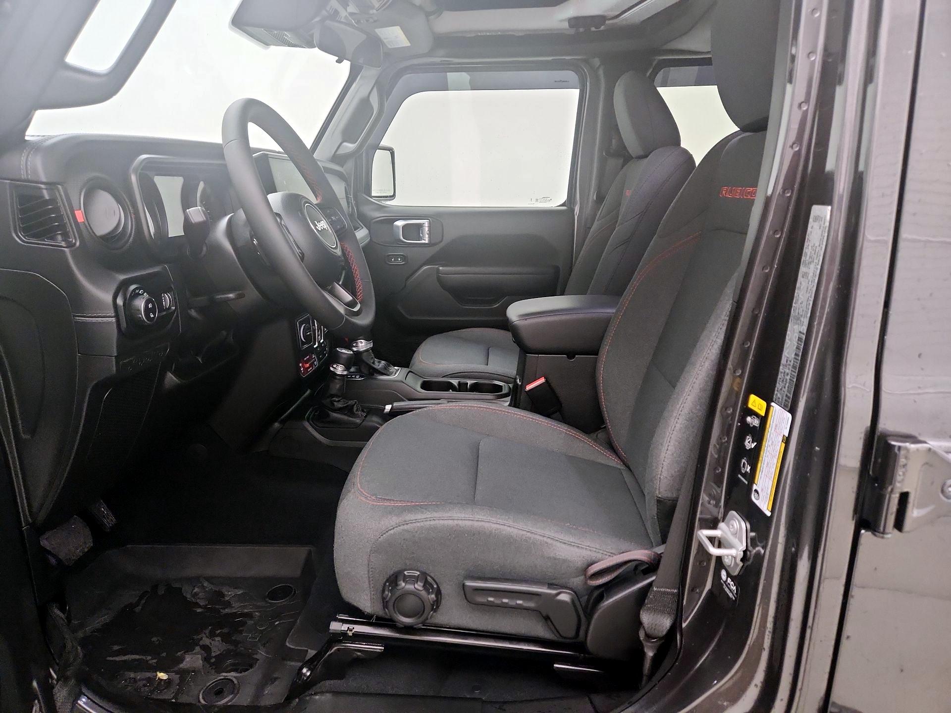 Thumbnail: 2024 Jeep Gladiator - 11