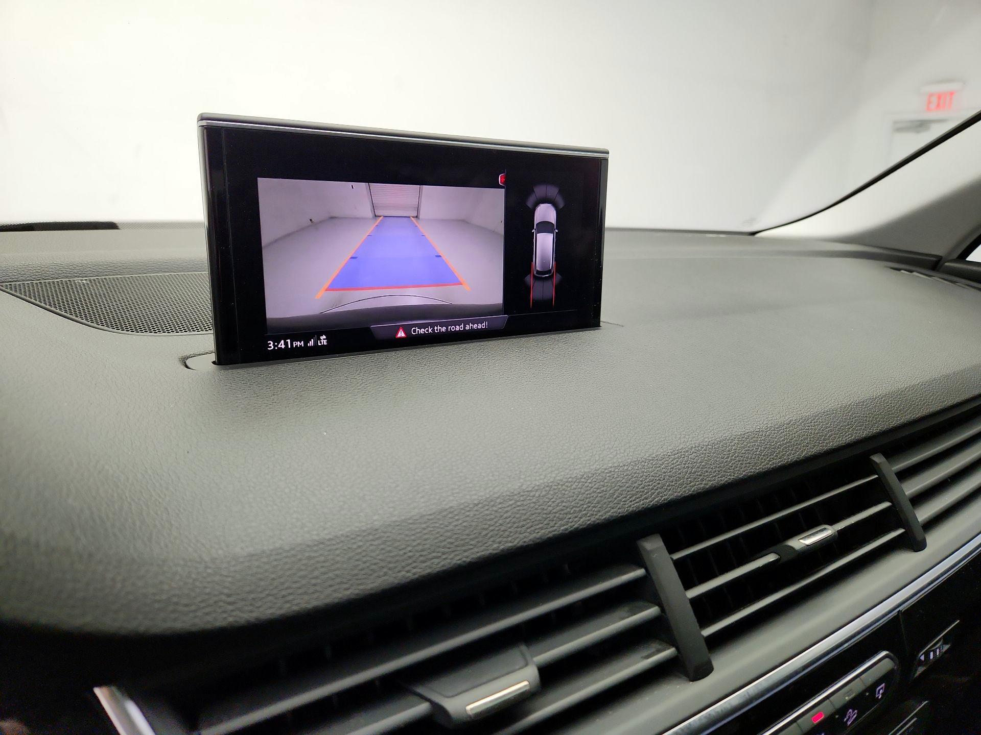 Thumbnail: 2017 Audi Q7 - 15