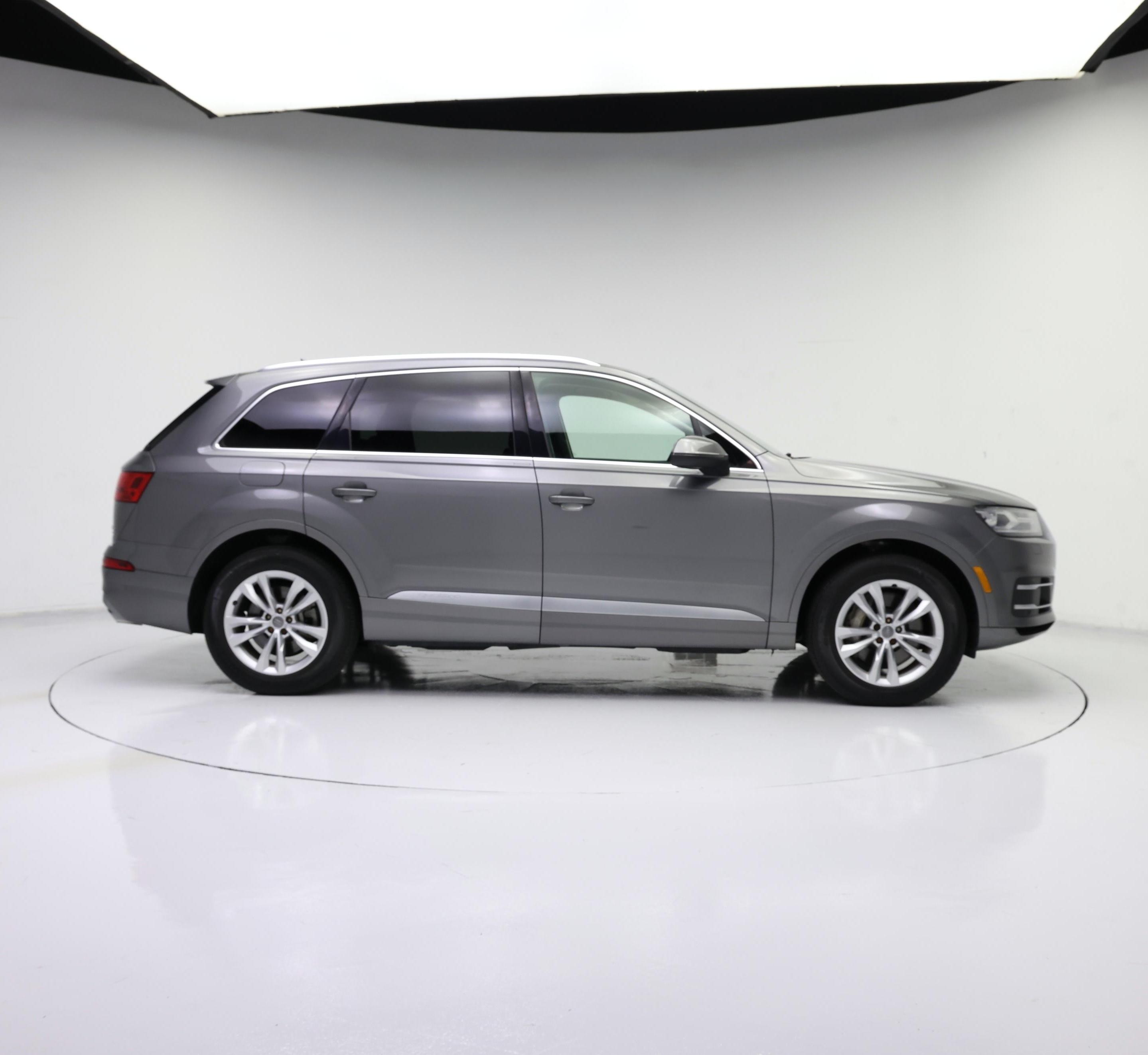 Thumbnail: 2017 Audi Q7 - 7