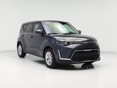 Gray 2024 Kia Soul LX