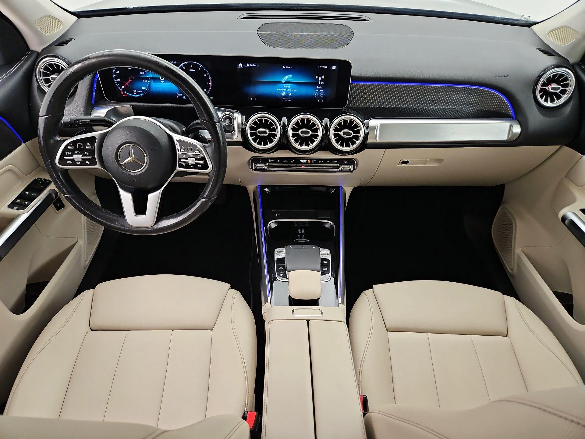 Thumbnail: 2020 Mercedes-Benz GLB - 9