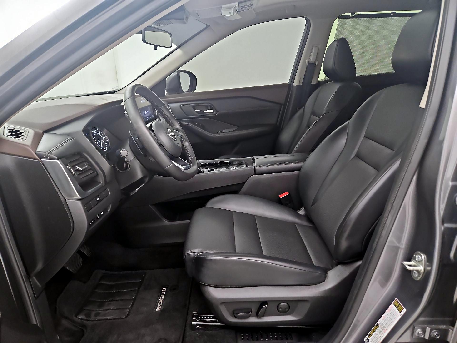 Thumbnail: 2023 Nissan Rogue - 11