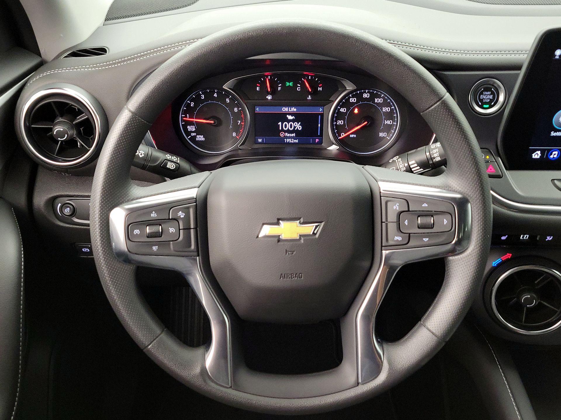 Thumbnail: 2025 Chevrolet Blazer - 10