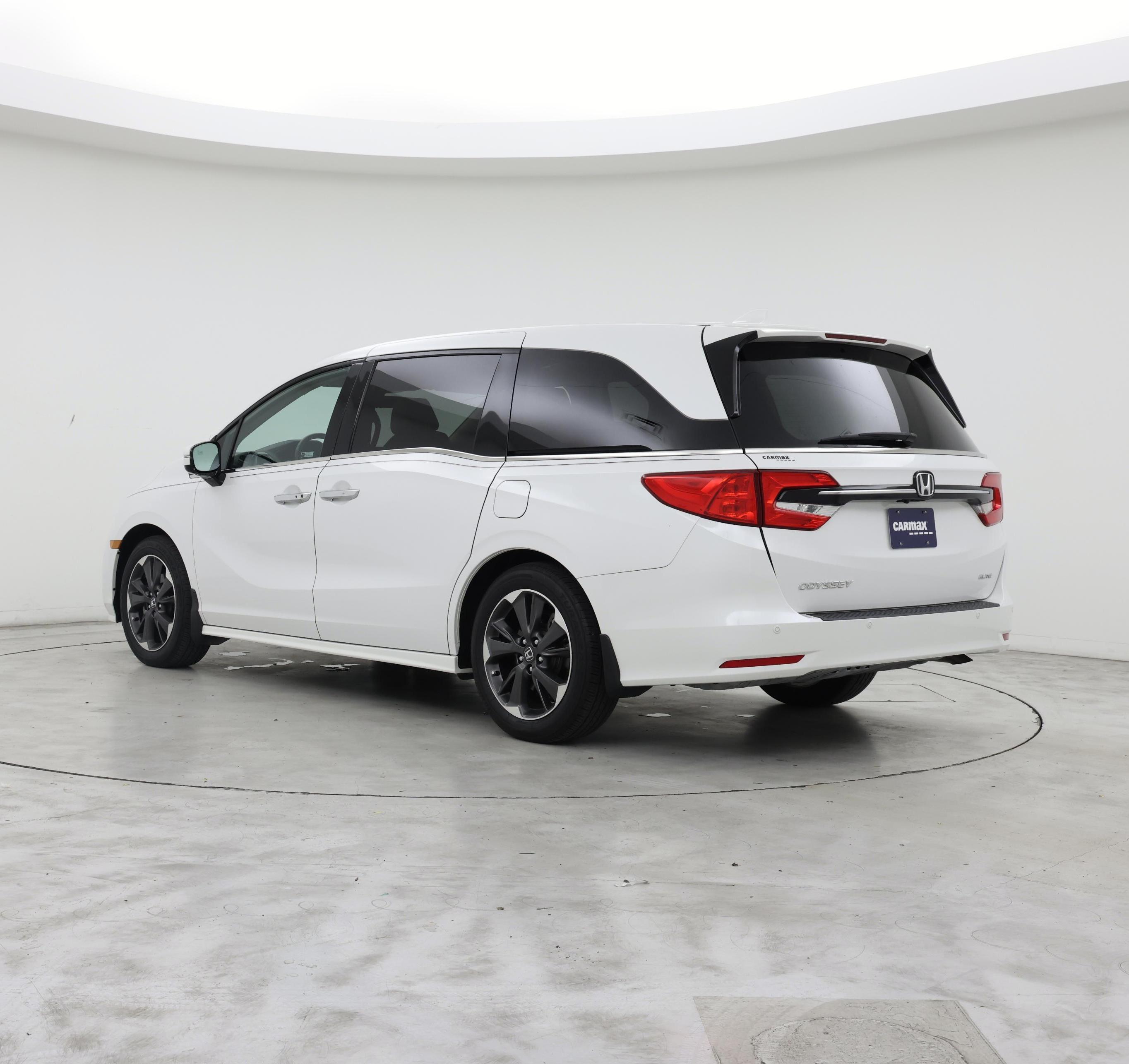 Thumbnail: 2023 Honda Odyssey - 2