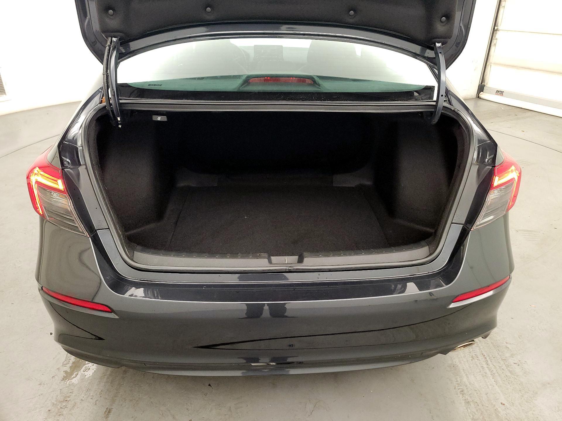 Thumbnail: 2023 Honda Civic - 19